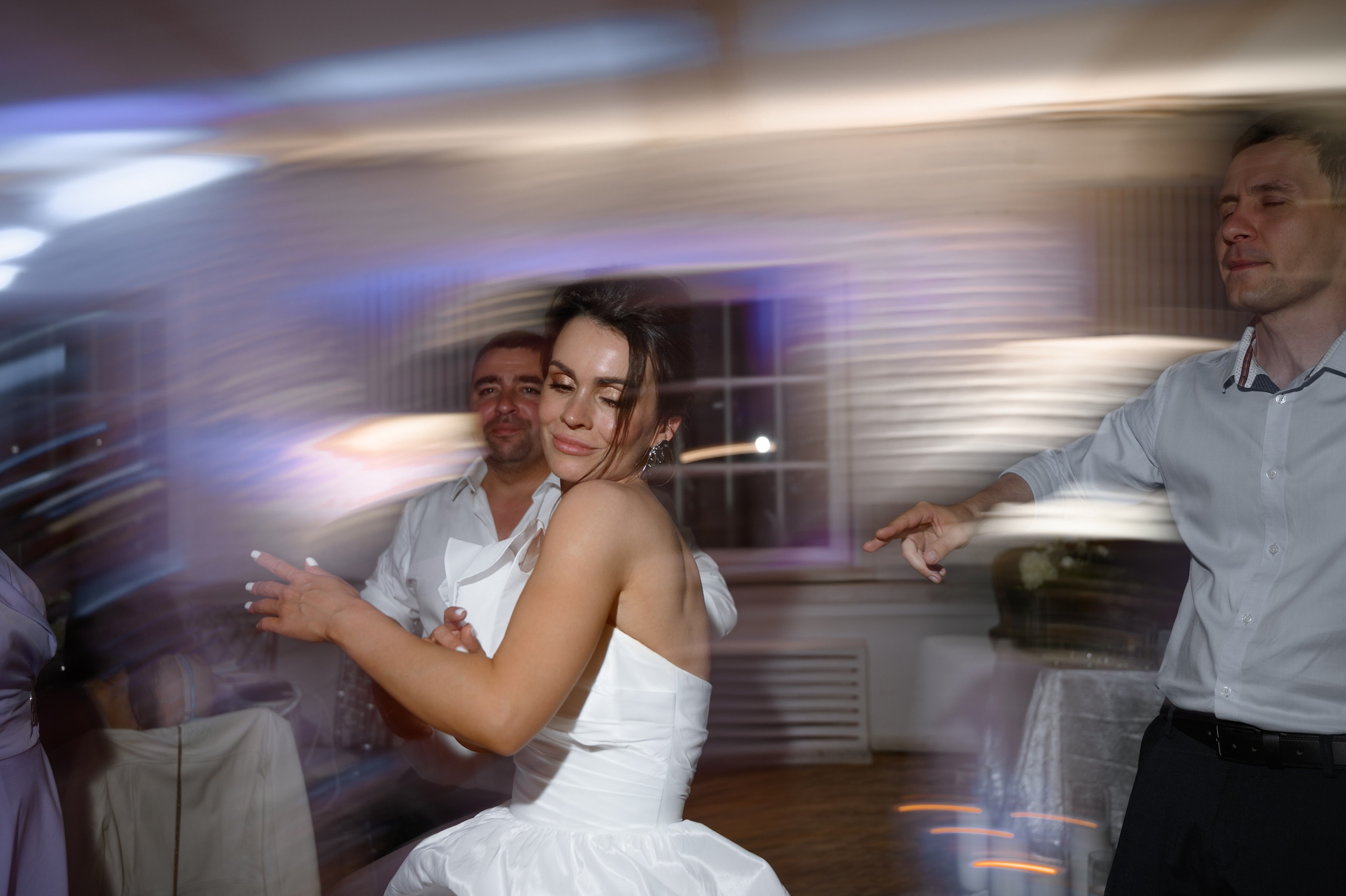 23.08.2024. RETOUCH-HOUSE