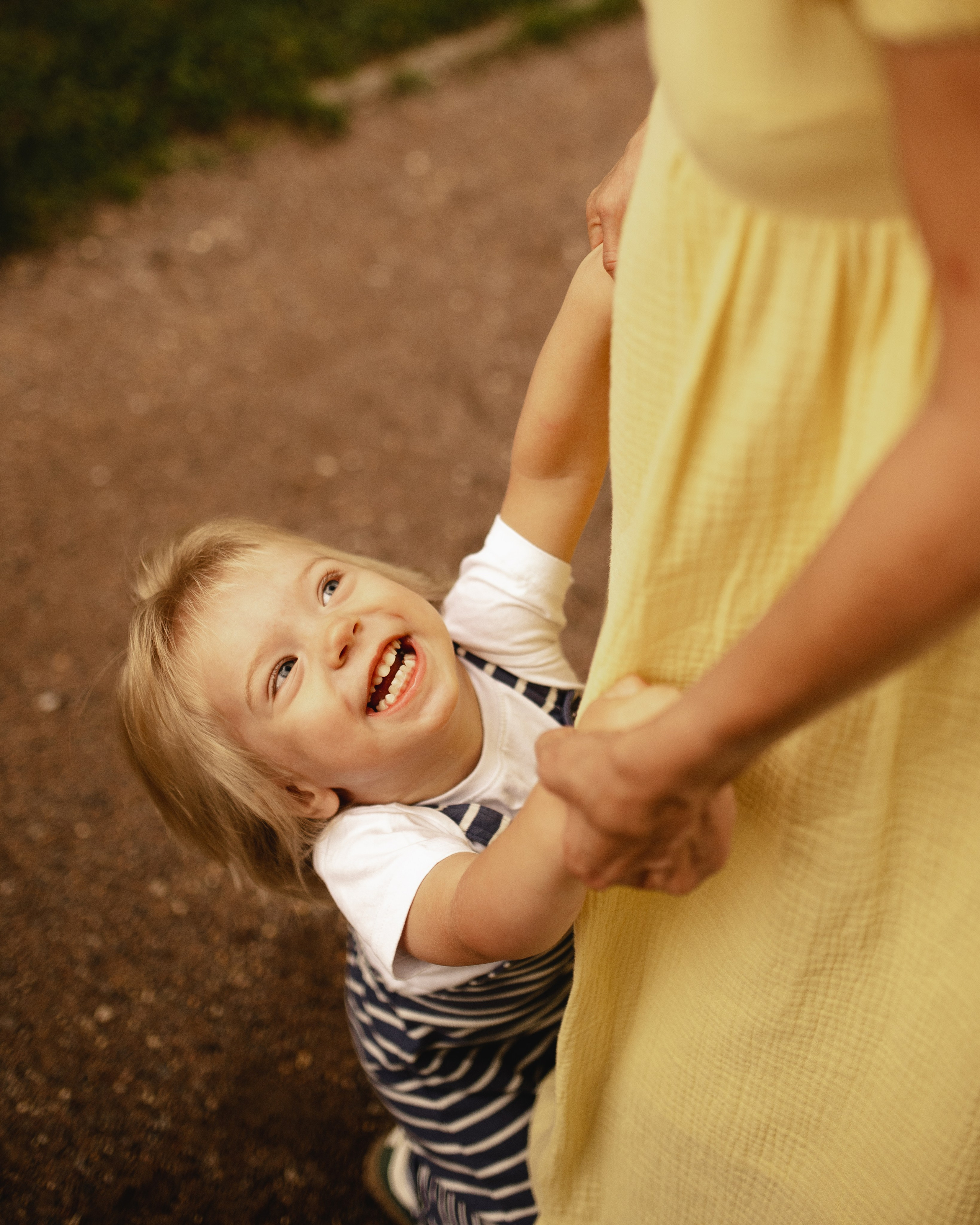 Фотосессия беременности мама и сын. Семейная фотосессия Бутово Москва фотограф Алина Морщагина