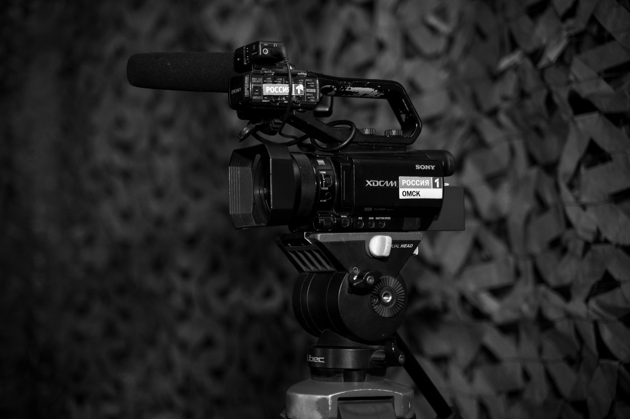 Закрытый показ милитари «Своя трансформация» дизайнера Юлии Бойченко | 24.04.2025. Фотограф в Омске Елизавета Кириллова