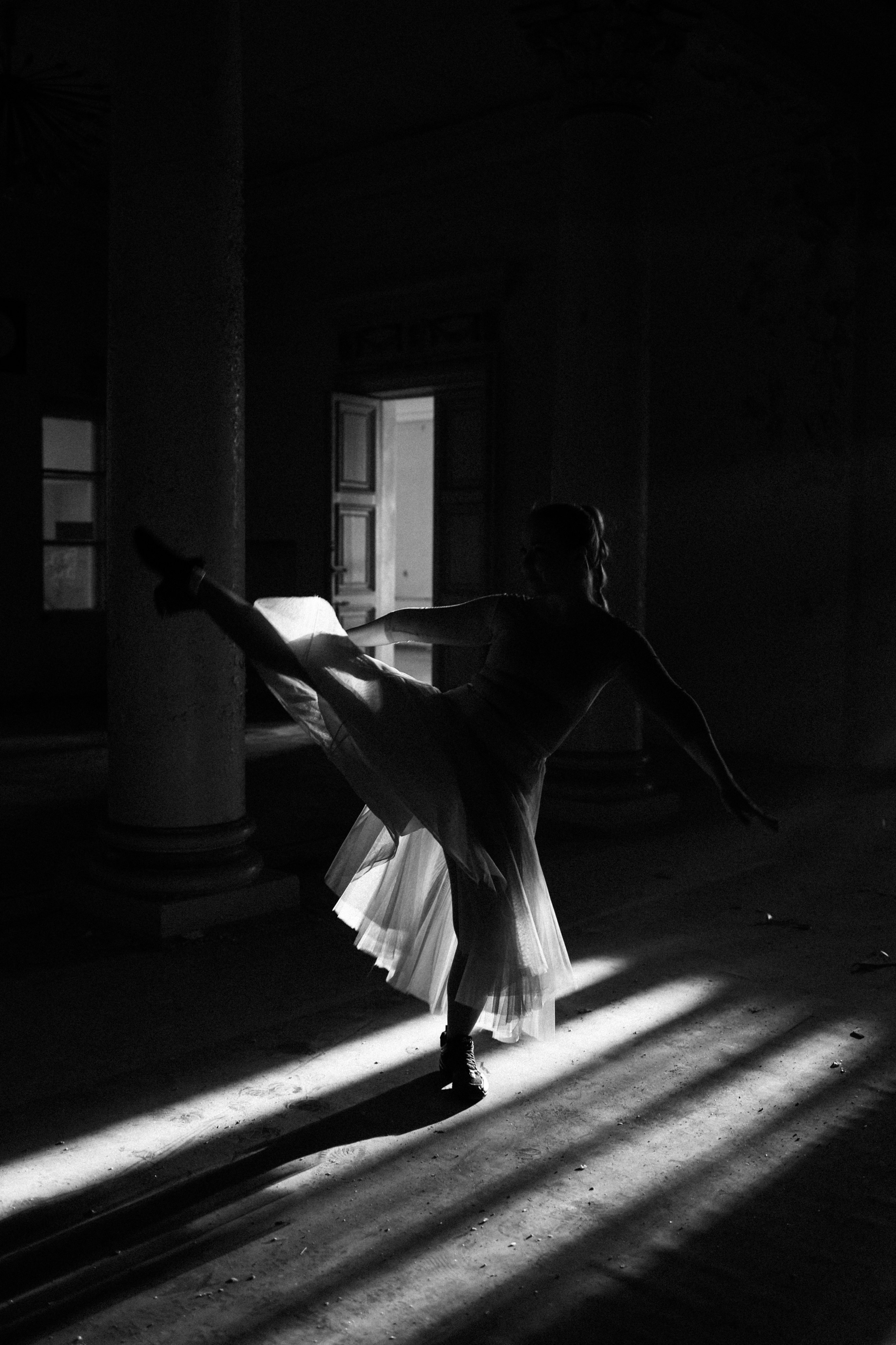 Проект в заброшенном ДК. Семейный свадебный фотограф Семен Егоров