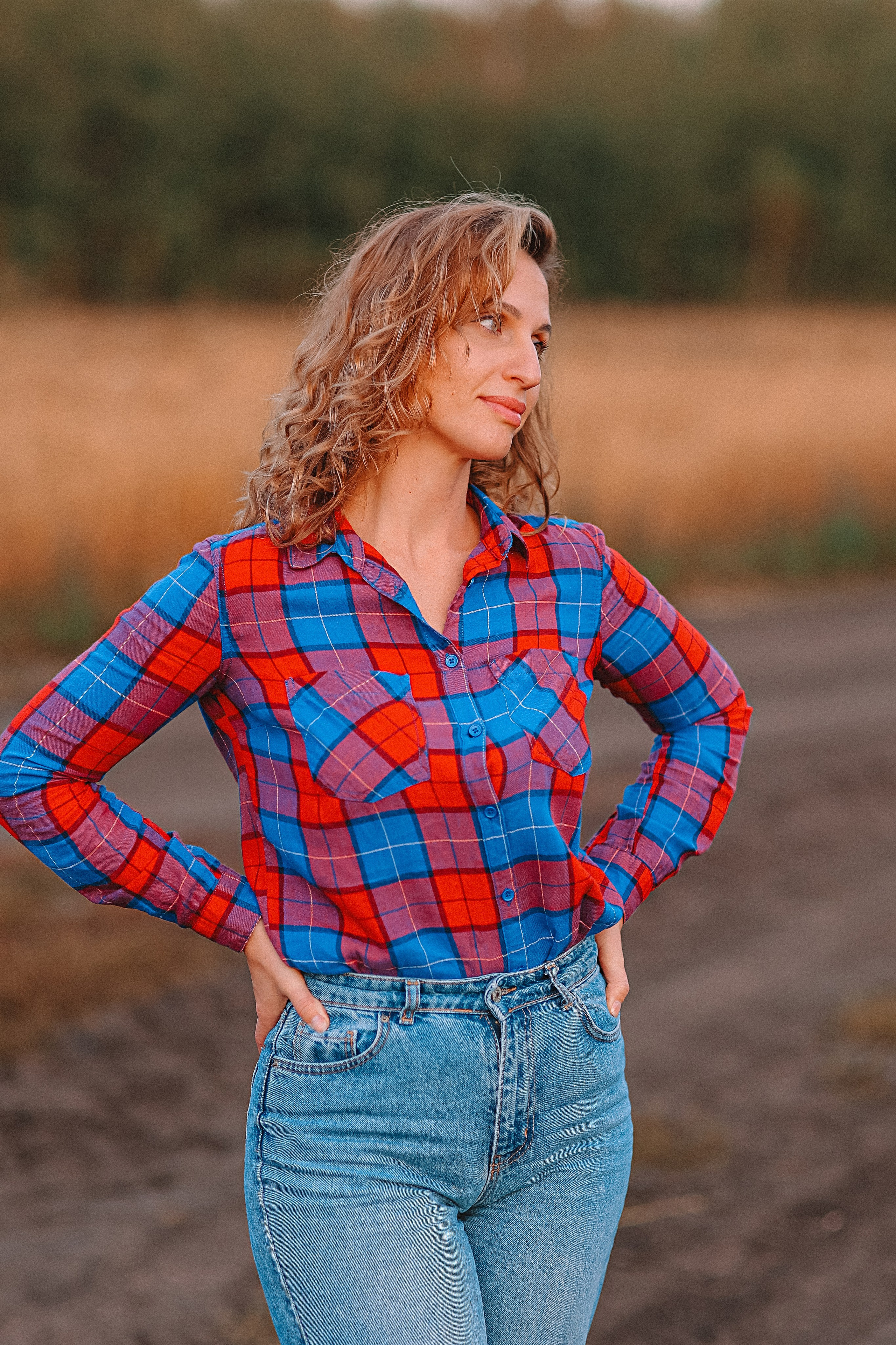 Поле. Семейный фотограф Тюмень, фотограф на роды Салмина Мария