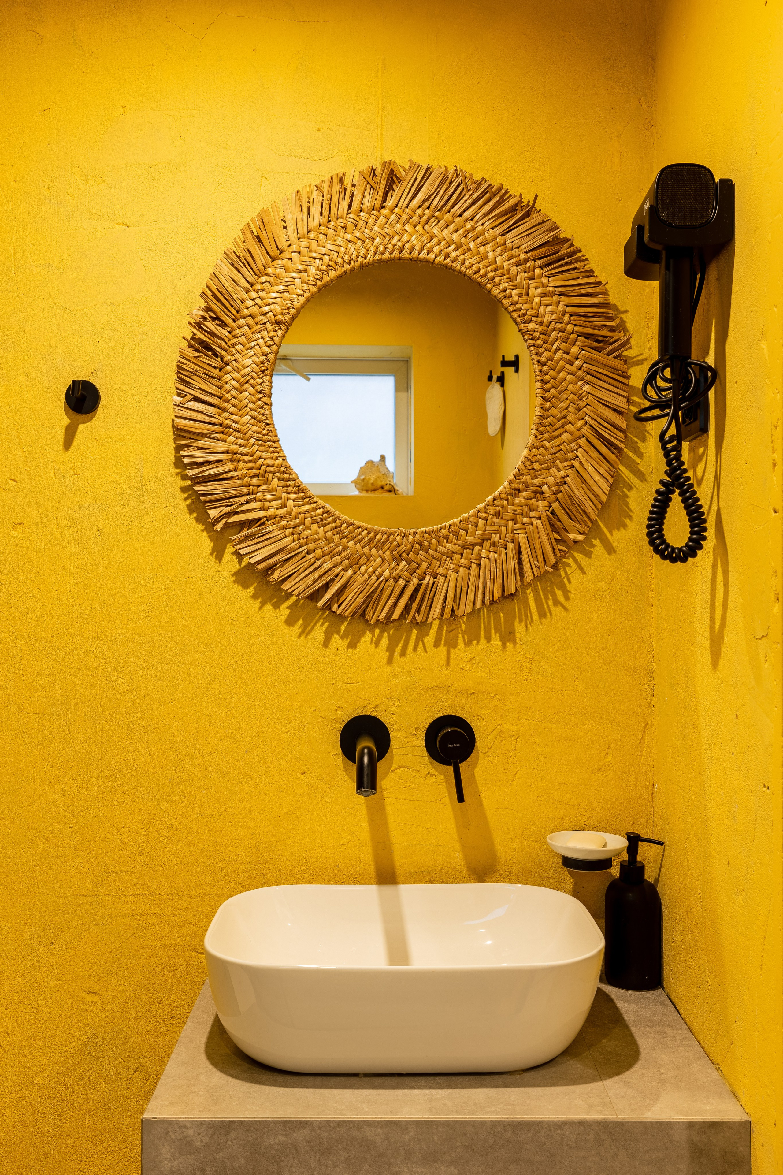 Apartment. Главная