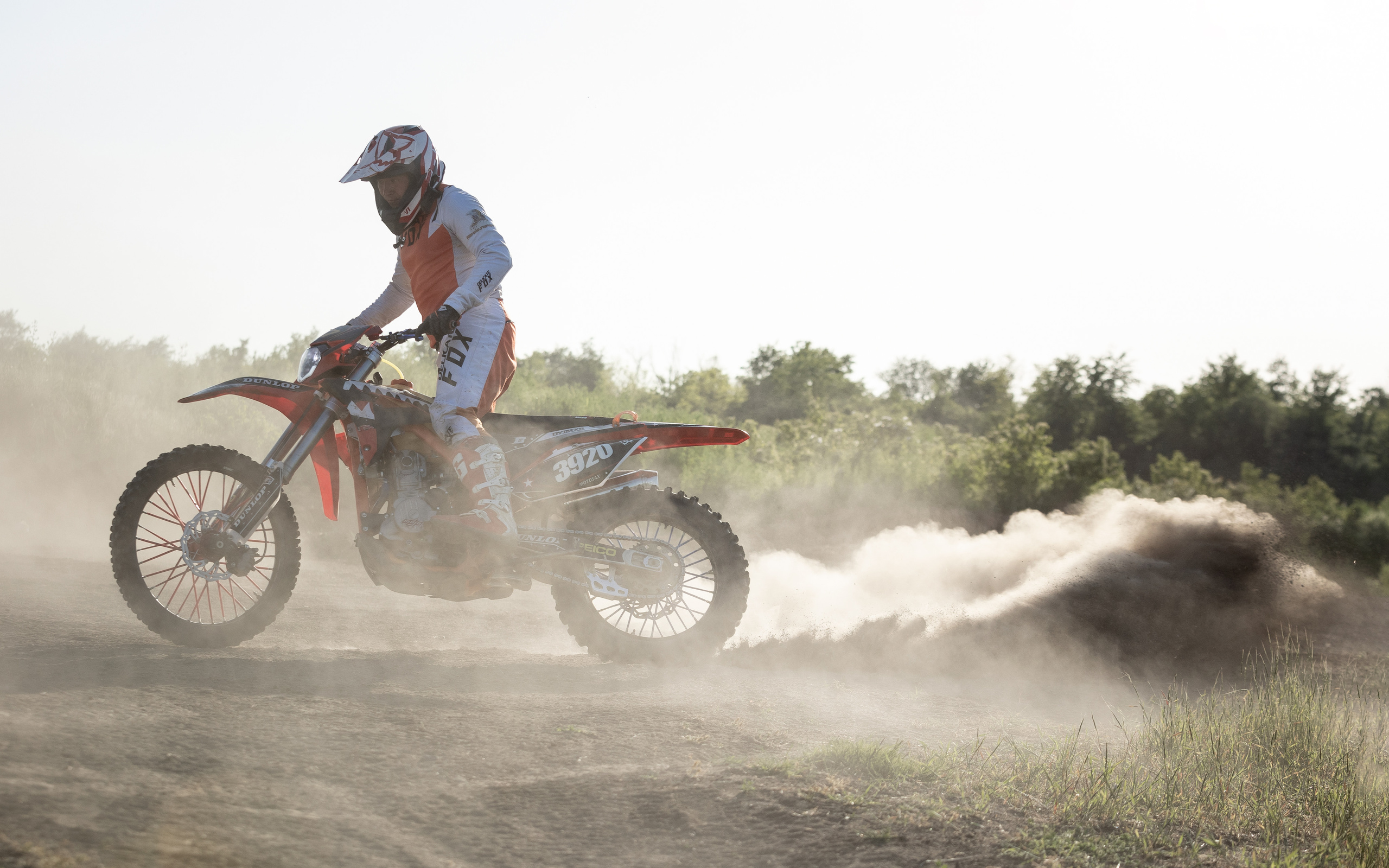 MOTO. Сергей Ветер, фотограф в Краснодаре