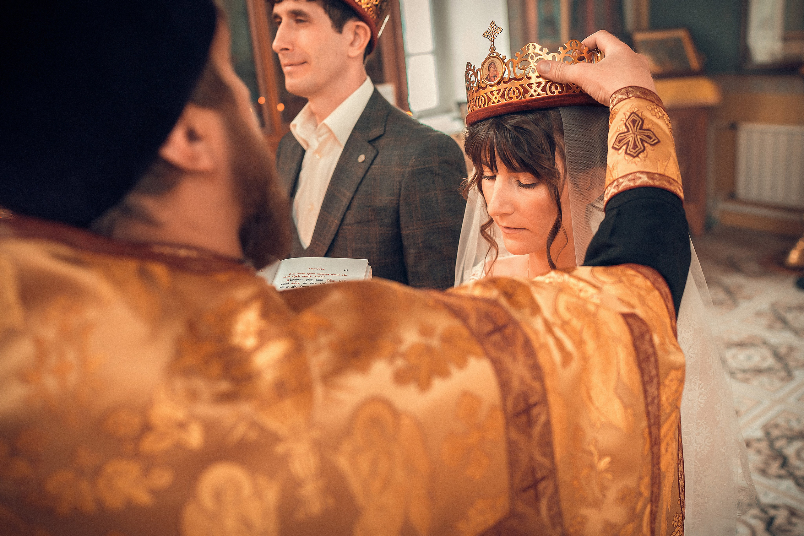 Таинство Венчания Красноярск. Фотограф на Крещение и Венчание в Красноярске Рамазанова Юлия