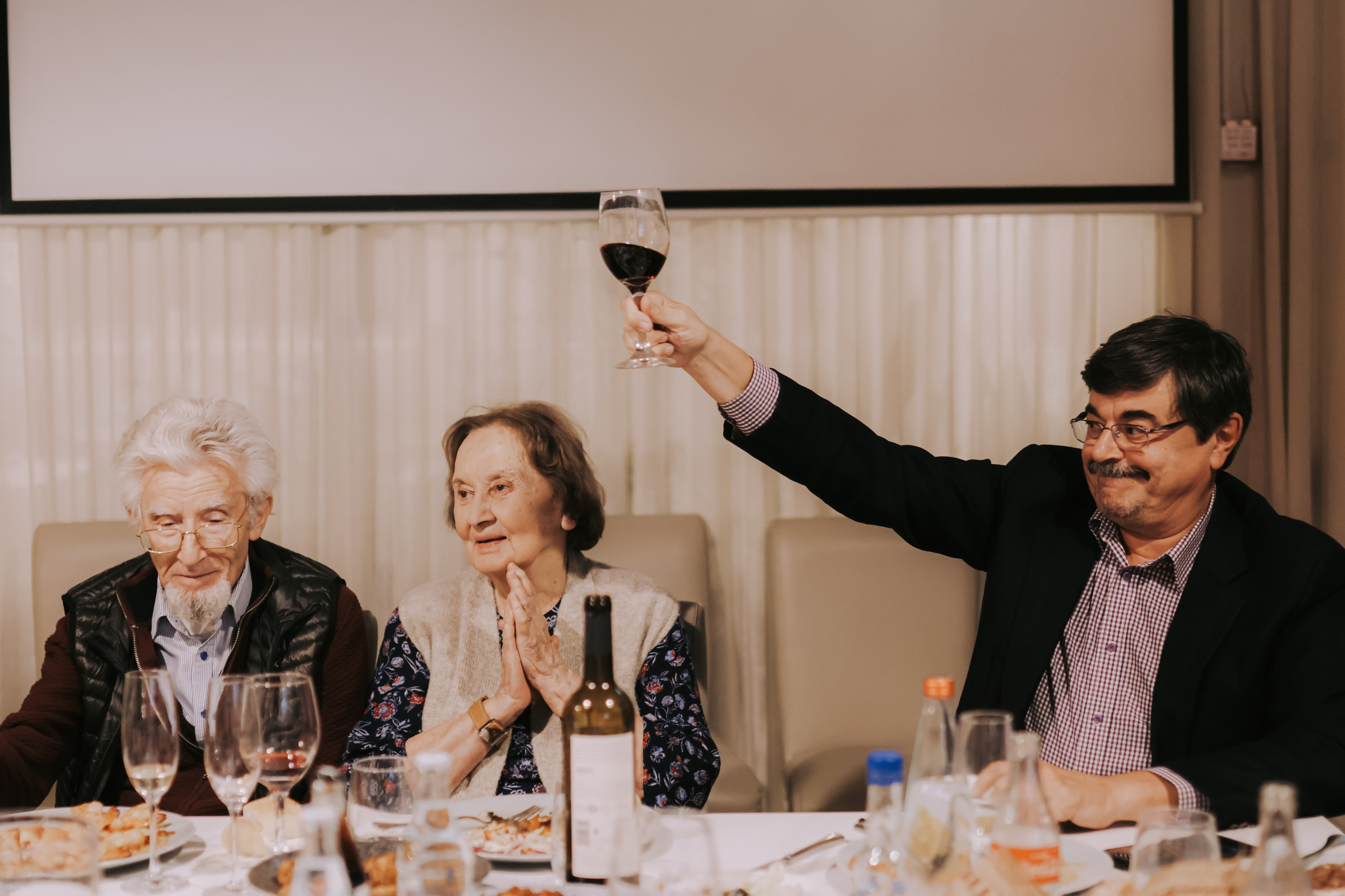 Engagement dinner, Bat Yam | December 2025. Photographer in Israel Alice Milchin