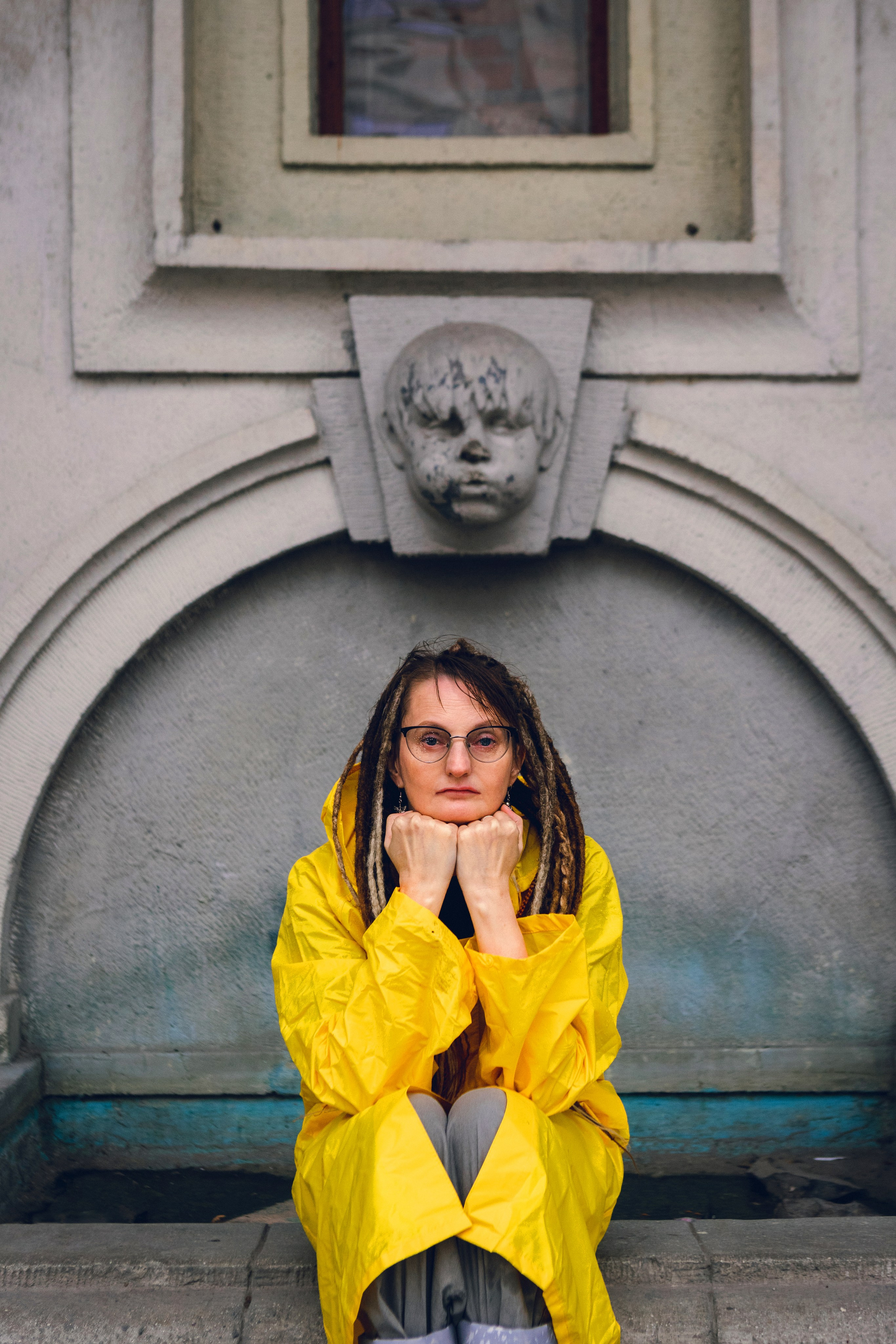 Лена и жёлтый дождевик. Портретный фотограф в Санкт-Петербурге Надежда Капранова