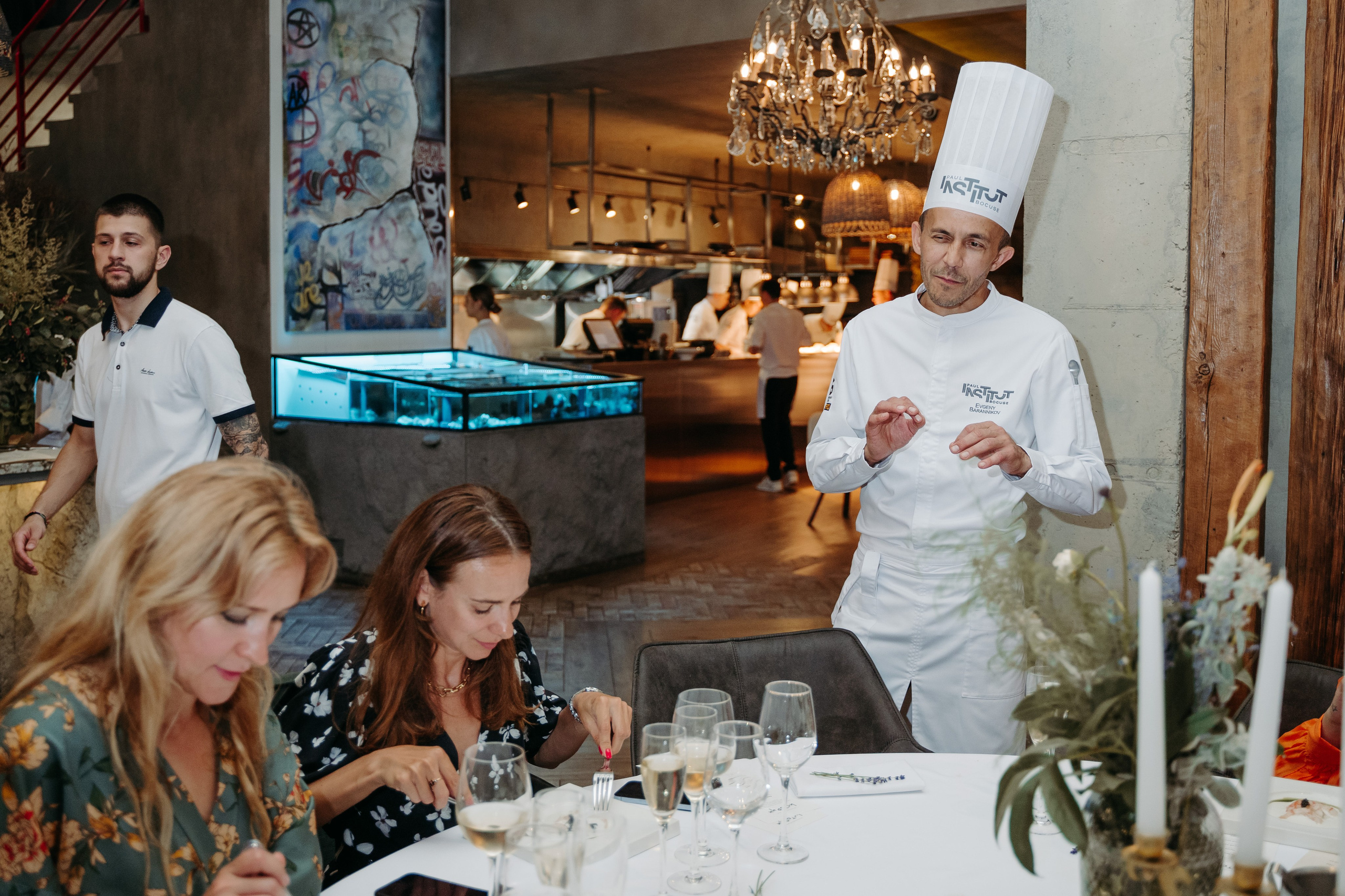 Открытый ужин с Mishlen Шеф Поварами. Репортажный и свадебный фотограф в Москве Рая Небогатова