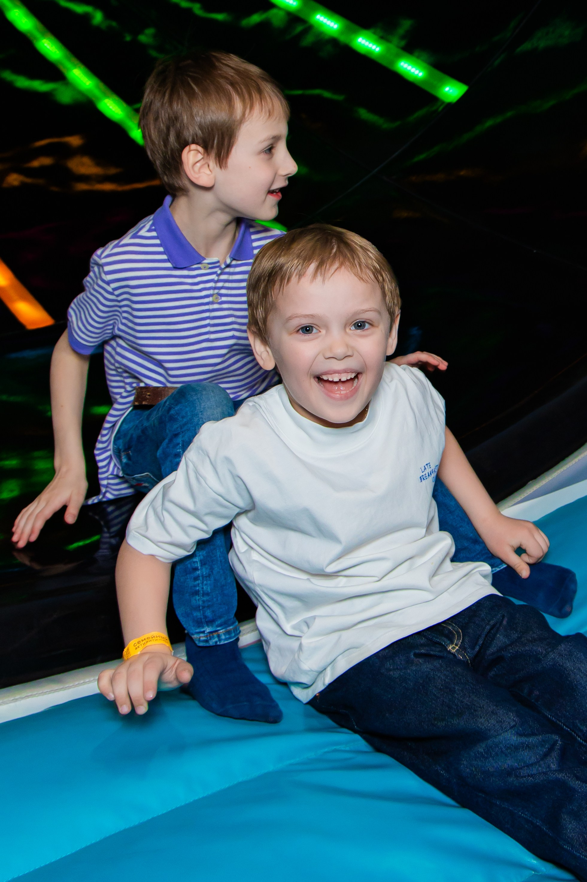 Александр 13/04 Ambiland. Виктория Литвинова репортажный фотограф Москва