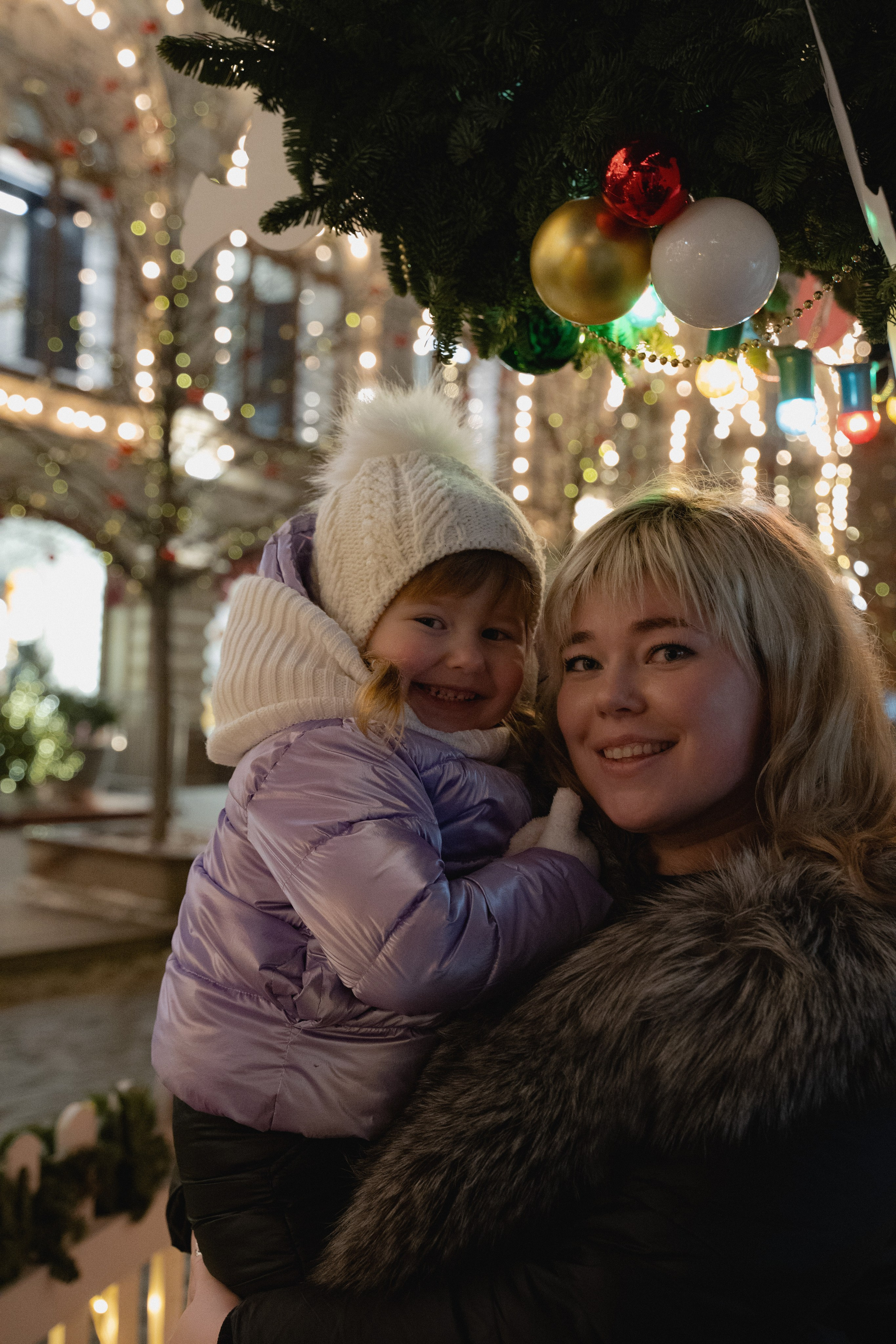 Alina and Valeria. Rezyame