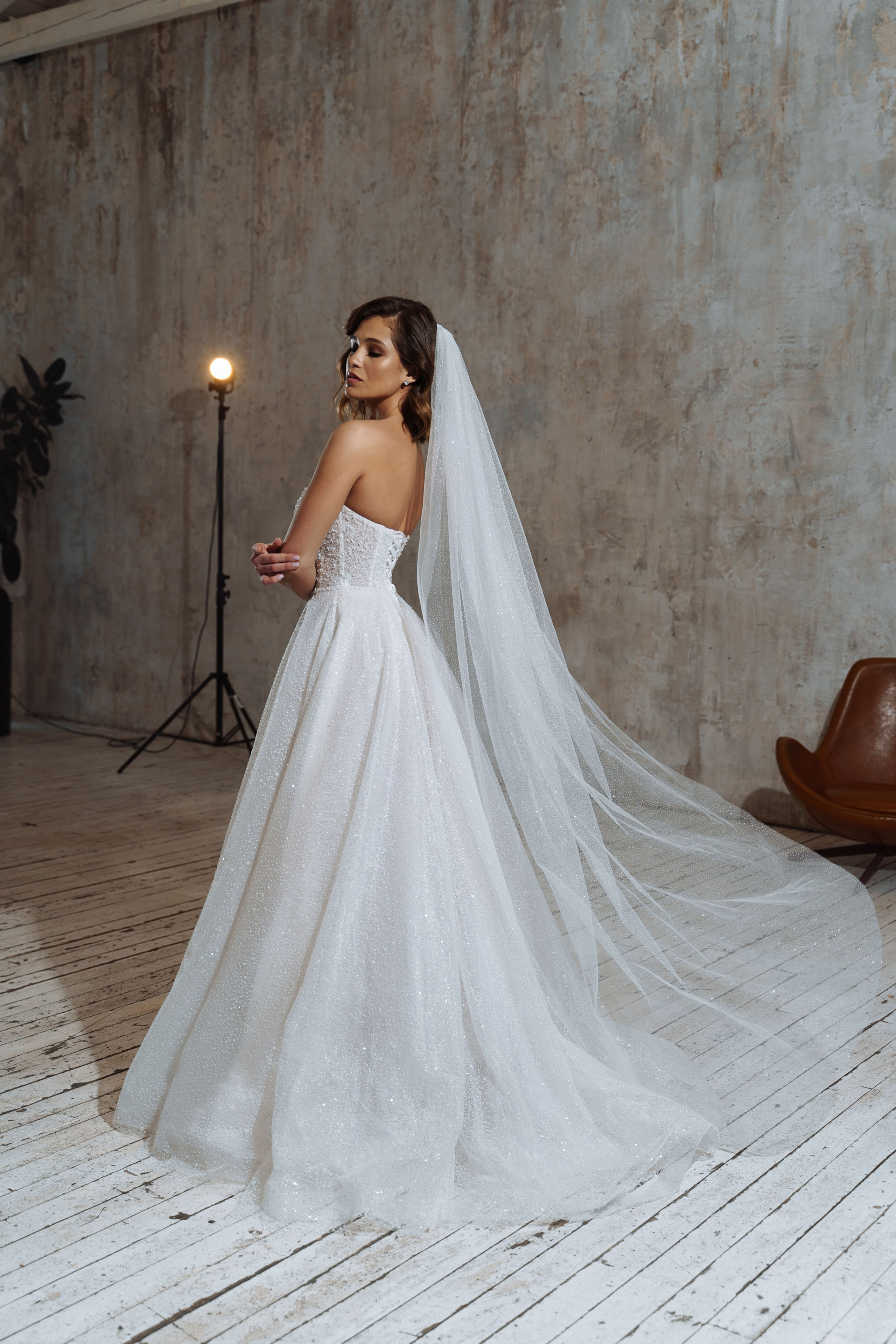 Съемка свадебного каталога бренда BERTINA DESIGN с Кристиной. Свадебный и портретный фотограф Клипа Максим