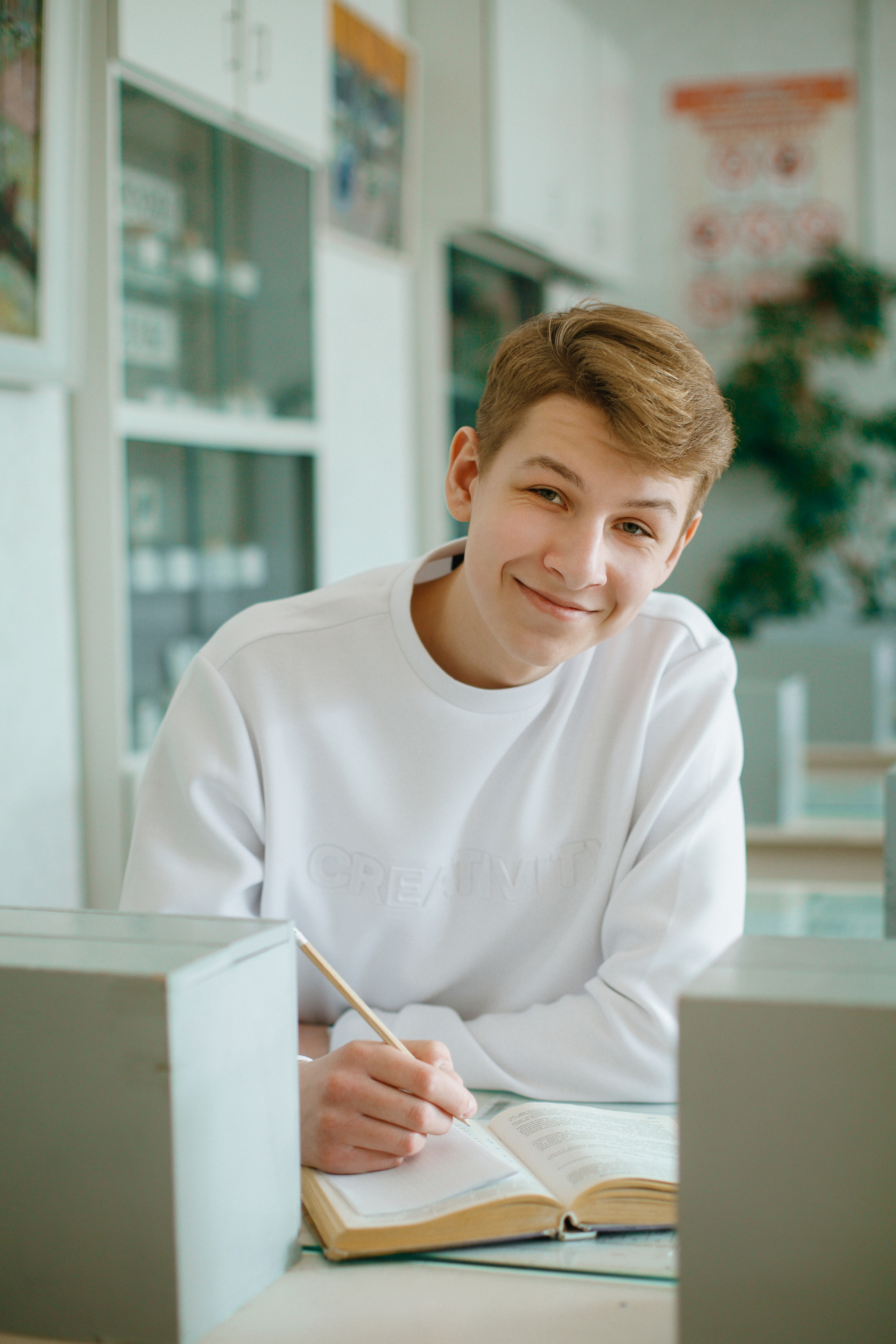 Фотосъемка в школе 11 класс. Портретный фотограф Елена Матафонова Барнаул