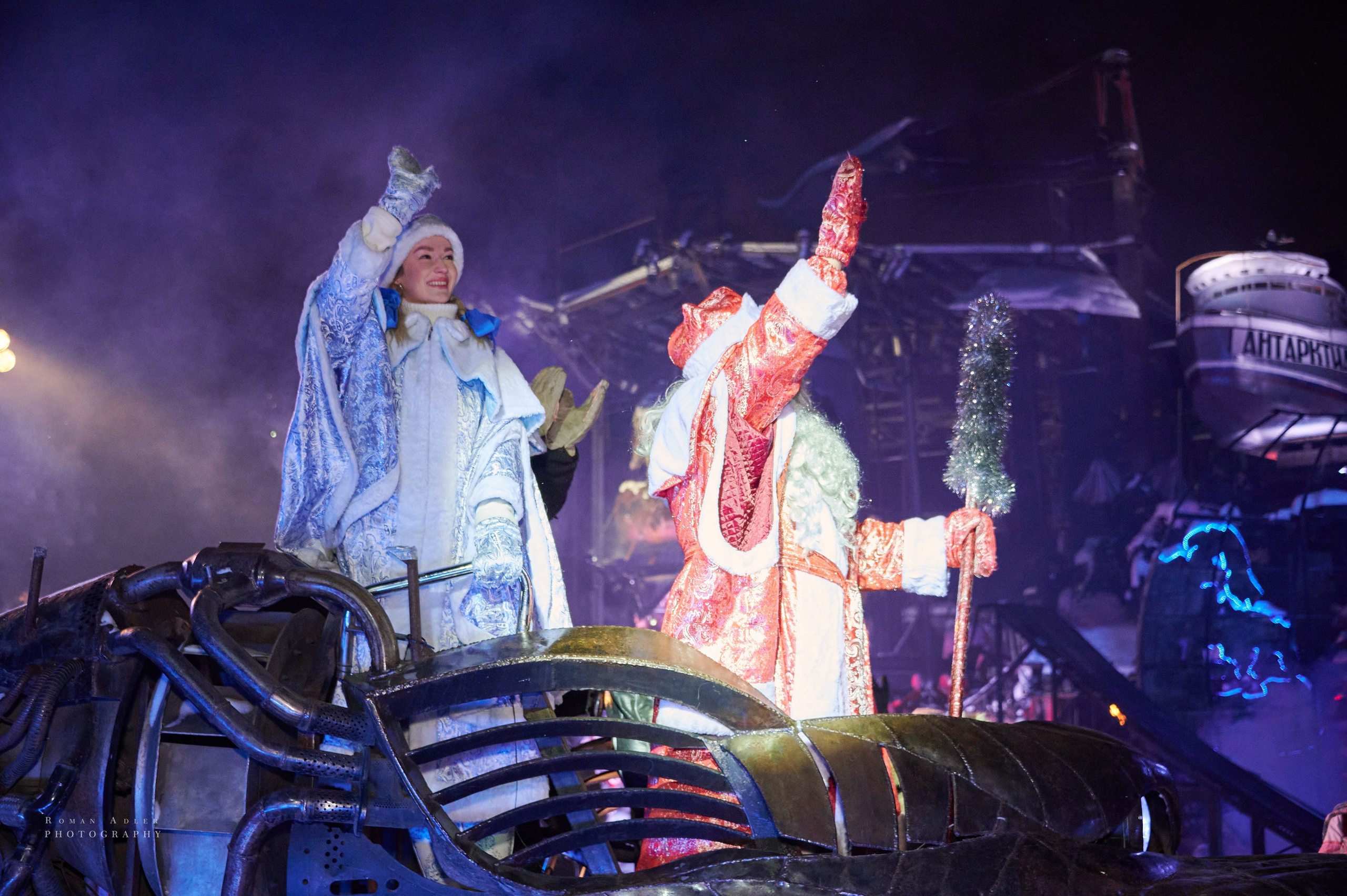 Новогодняя сказка от Ночных волков. Фотограф Роман Адлер
