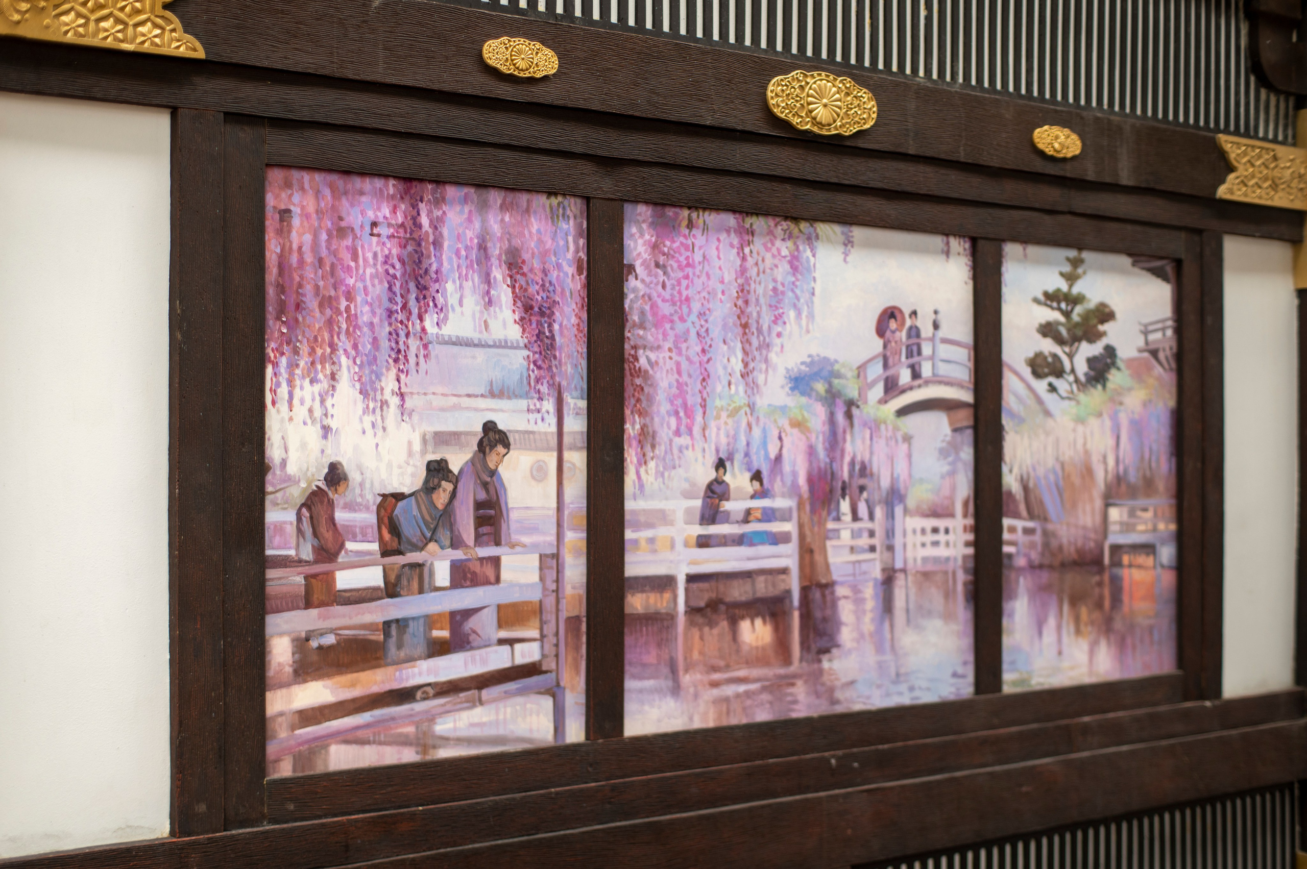 Фотопрогулка апрель 2022. Фотограф Роман Адлер