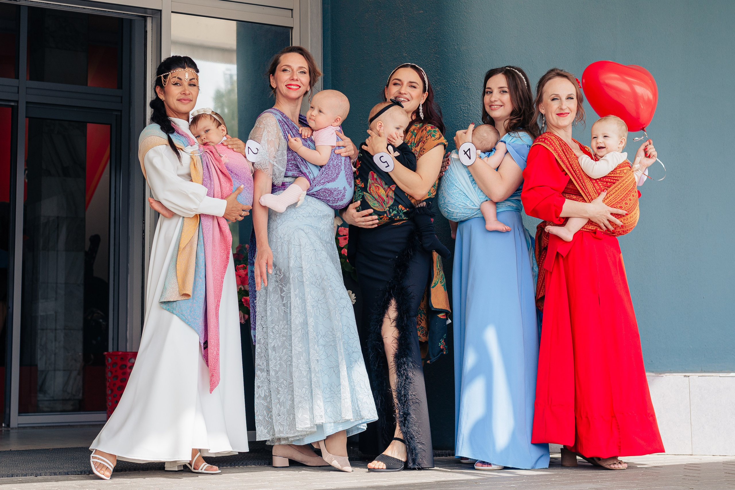 Слингомама Иваново 2025. Семейный и детский фотограф Иваново Ксения Азаренкова