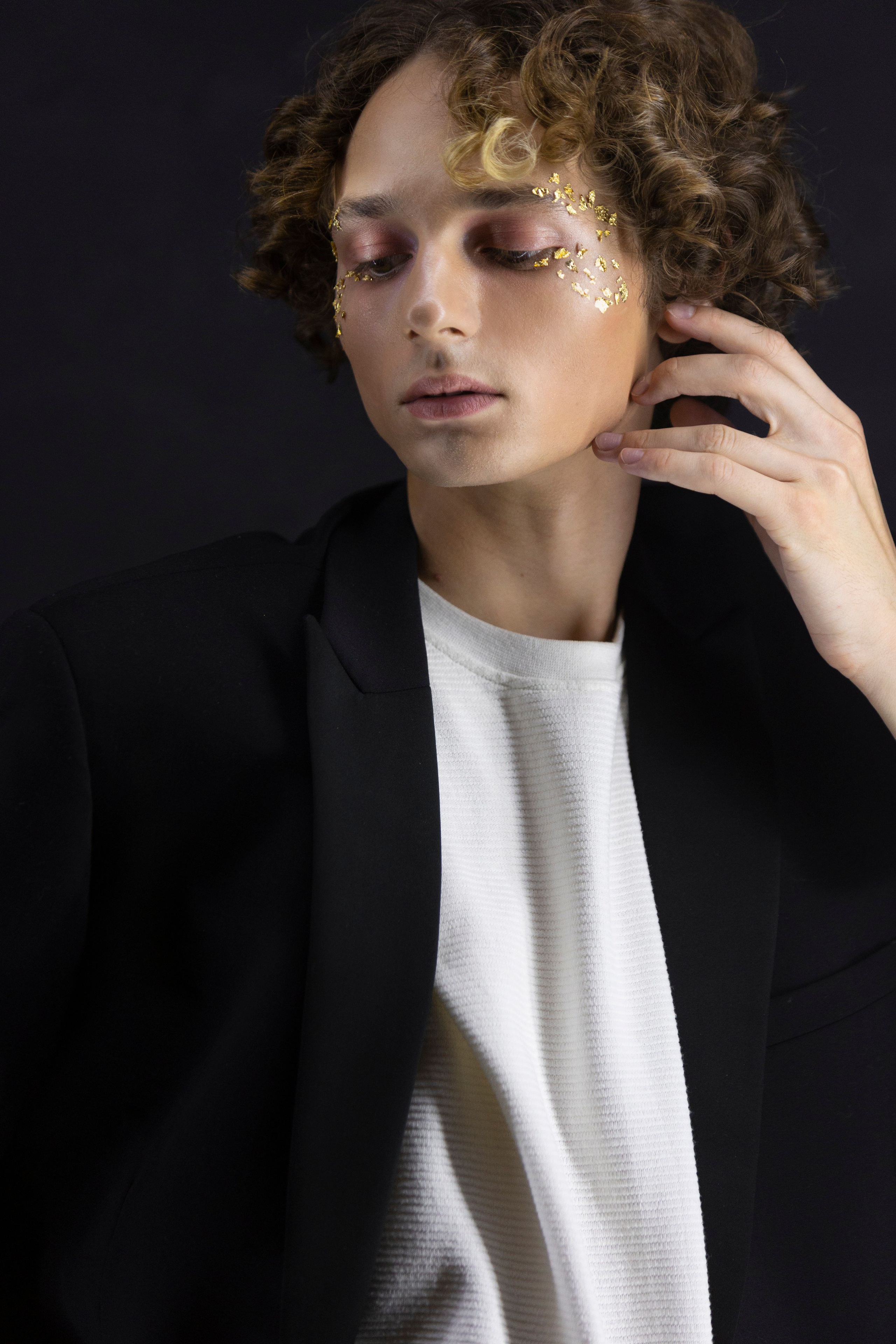 ПОРТРЕТНАЯ ФОТОСЕССИЯ ДАВИДА В СТУДИИ. Свадебный фотограф в Санкт-Петербурге Алиса Беликова