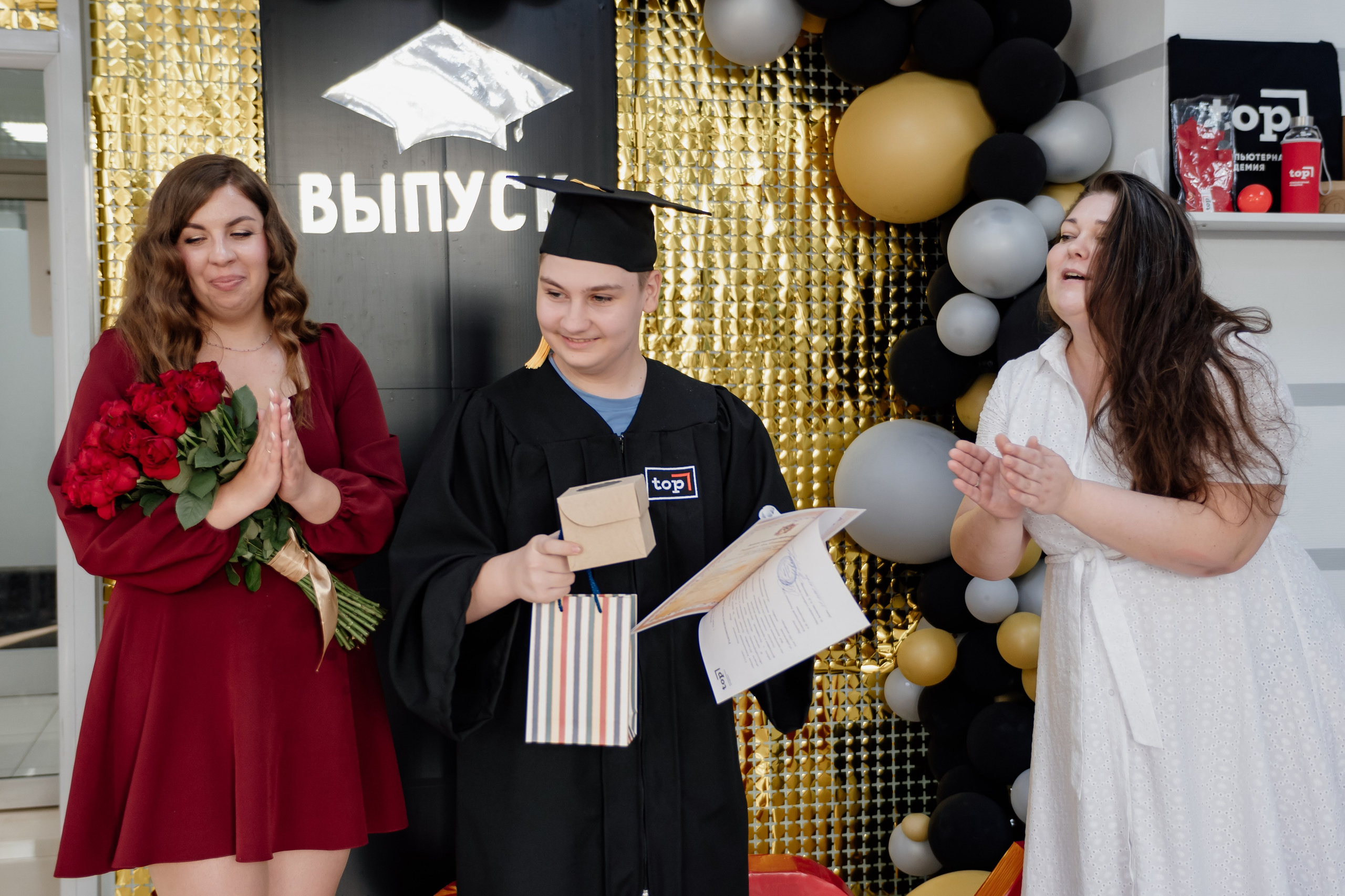 Выпускной: компьютерная академия Топ. Фотограф в Твери Дементьева Анастасия
