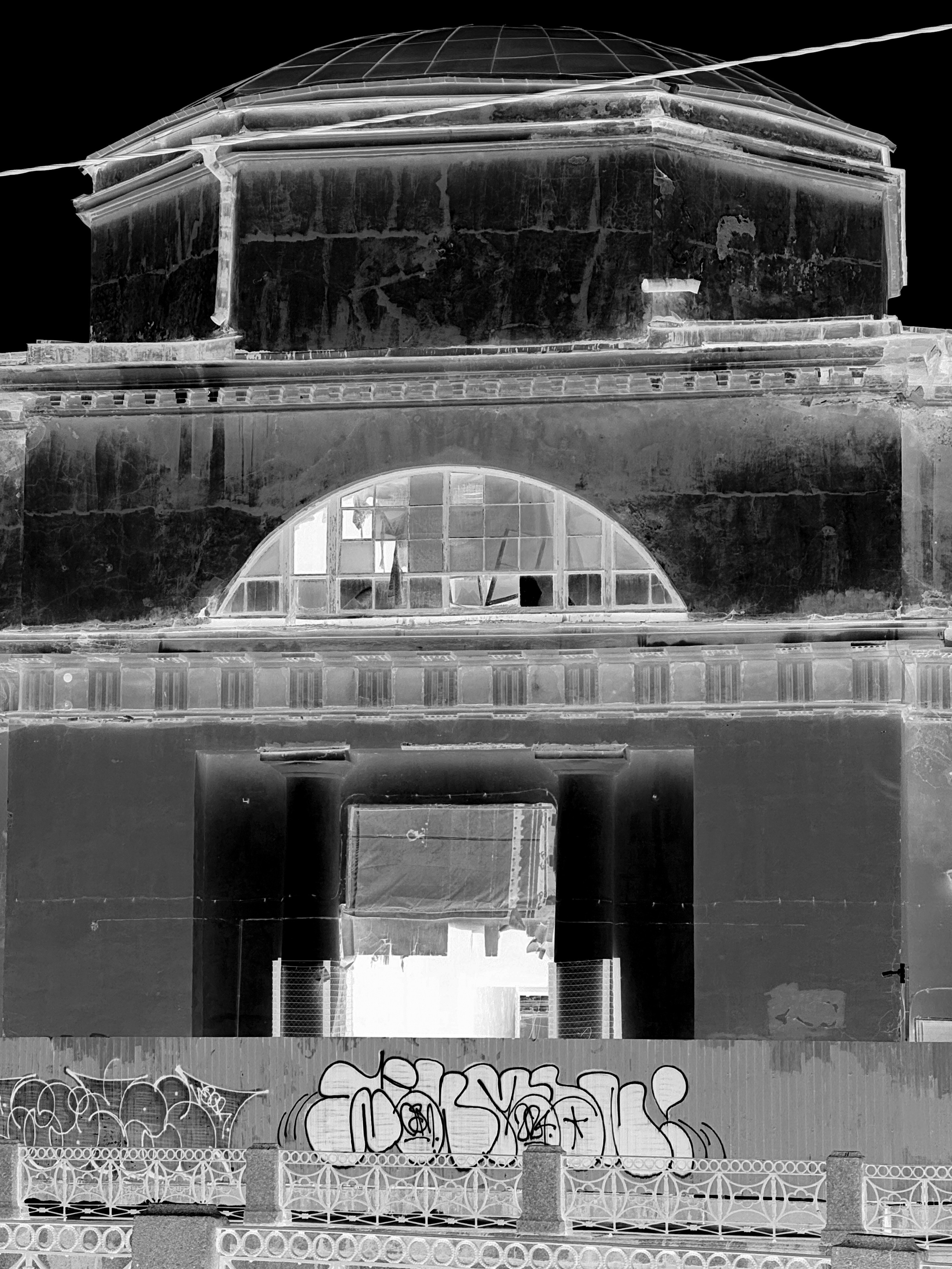 'INVERTED CITY'. Nik Paustovskiy photography