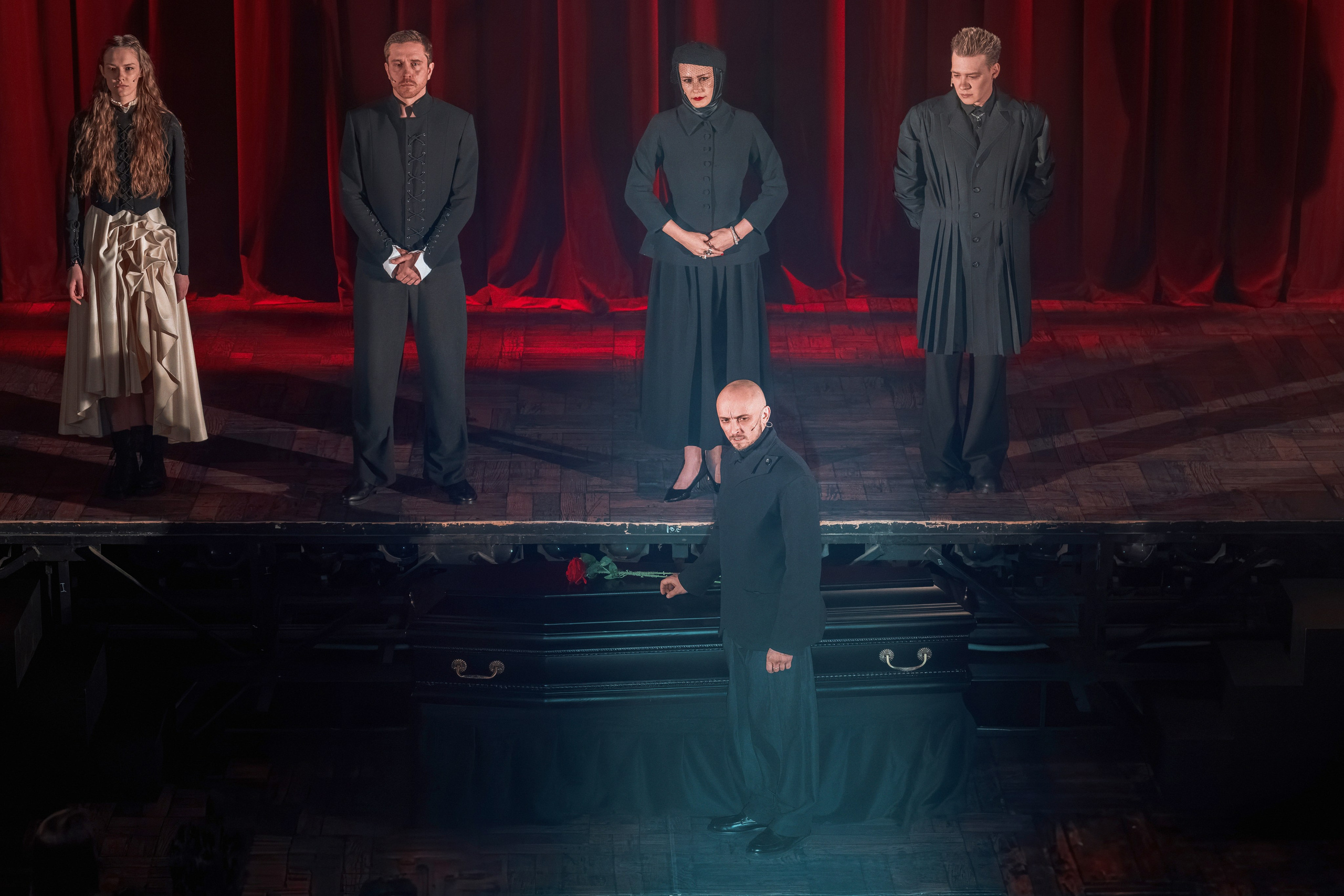 Театр на Таганке: Гамлет. Сайт фотографа Сергея Абрамова