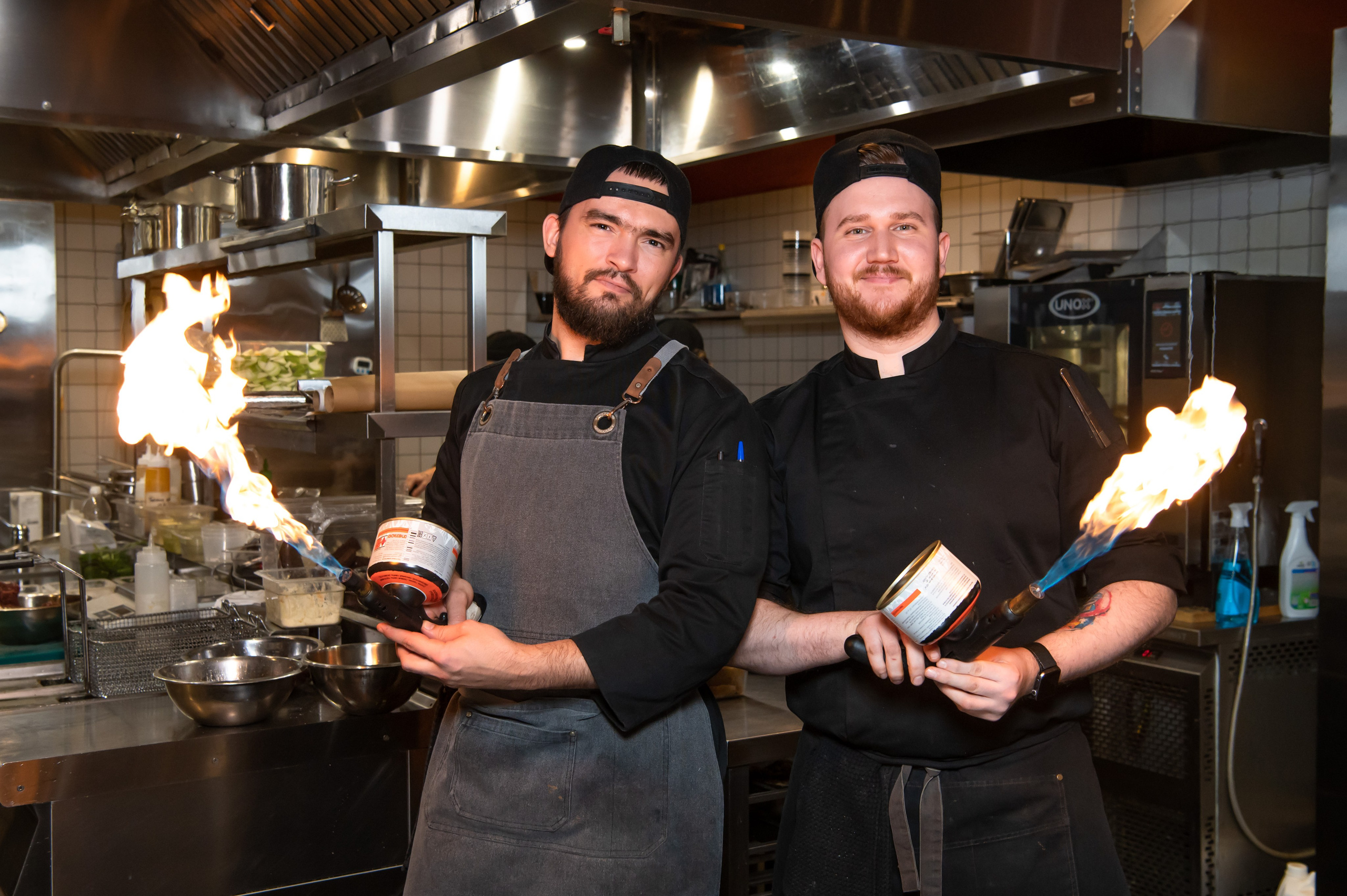 РЕСТОРАН_РЕПОРТАЖ. Репортажный и семейный фотограф в Тюмени Владислав Шадиков