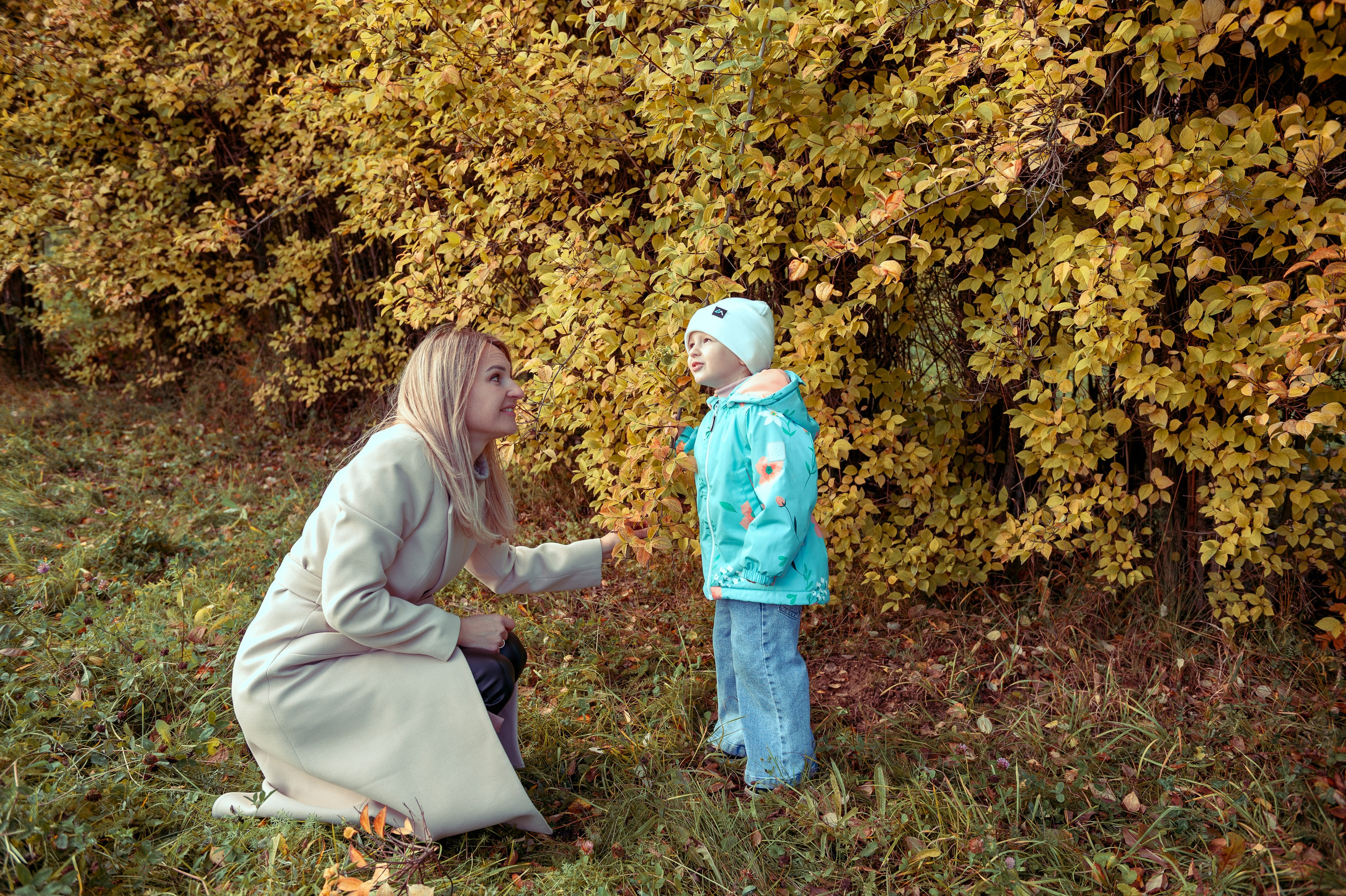 Осенняя фотосессия для Маргариты и Вари. Фотосессии в Москве, женский и семейный фотограф Юлия Михайленко