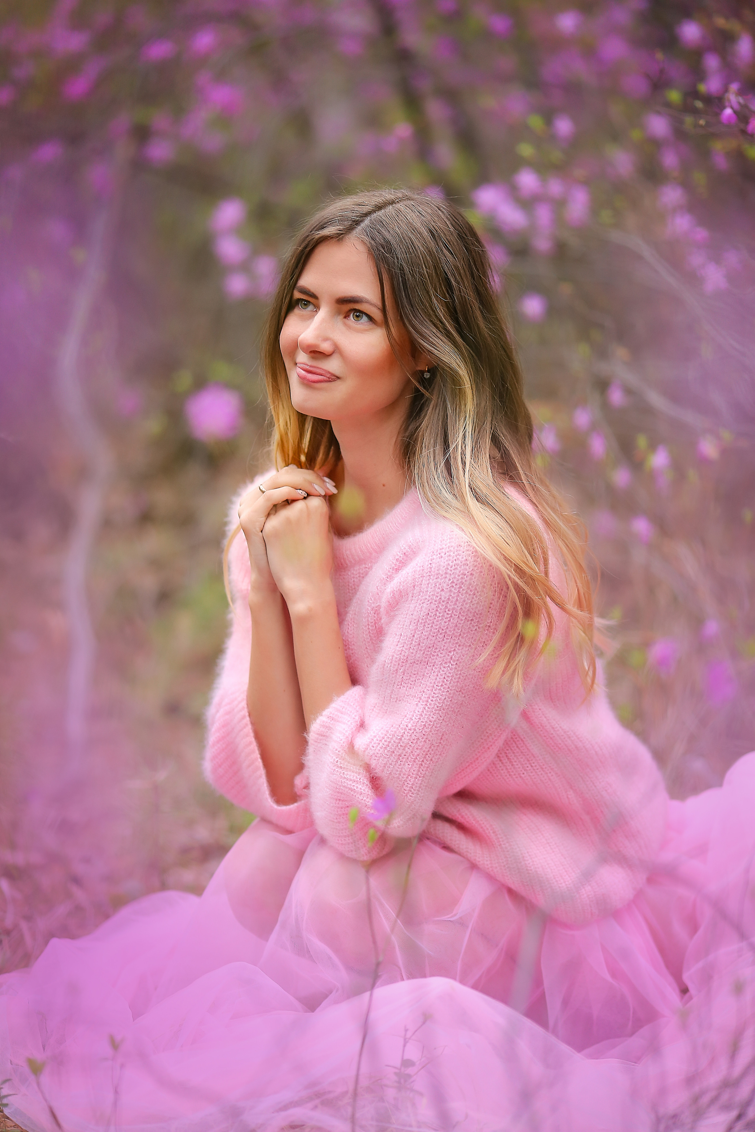 Юлия-Съёмка в багульнике. Семейный и детский фотограф Иркутск Толстикова Наталья