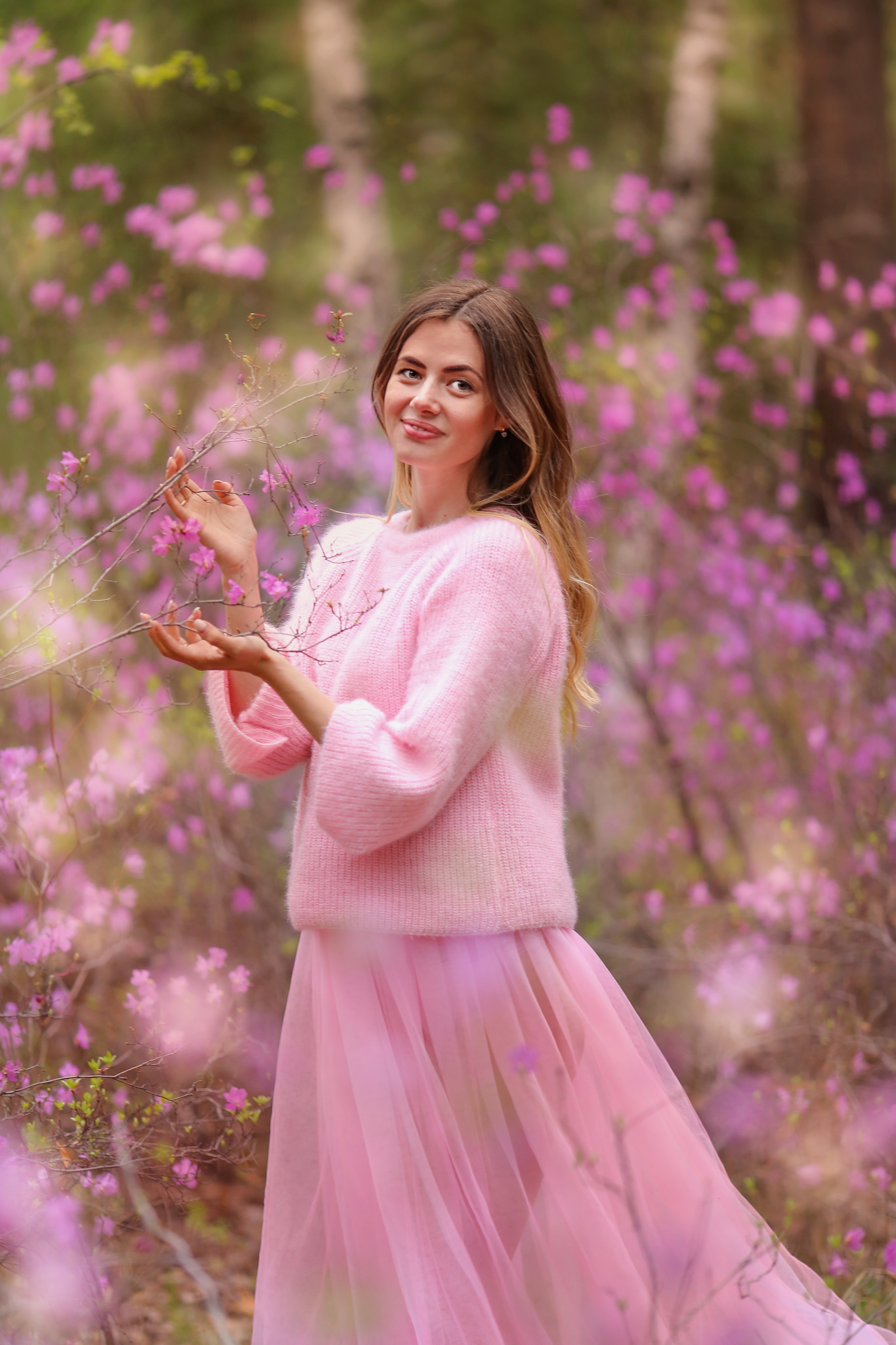 Юлия-Съёмка в багульнике. Семейный и детский фотограф Иркутск Толстикова Наталья