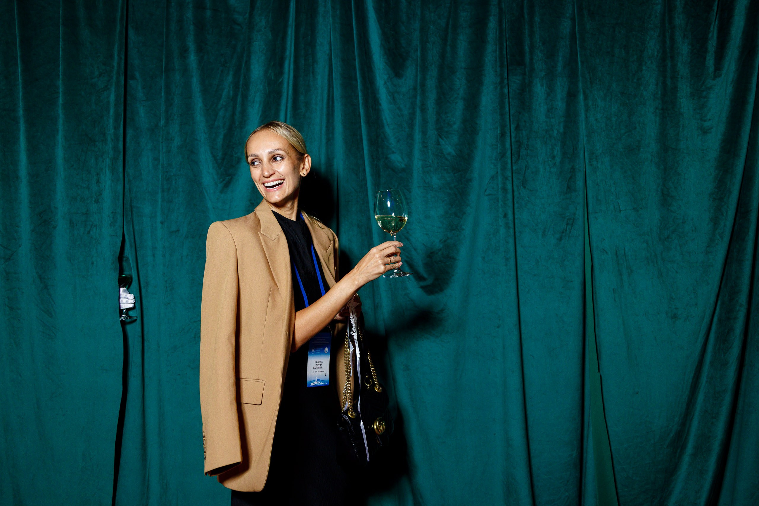 Фотосъемка банкетов, корпоративов и гала-ужинов. Репортажный фотограф в Москве, Сочи и Санкт-Петербурге