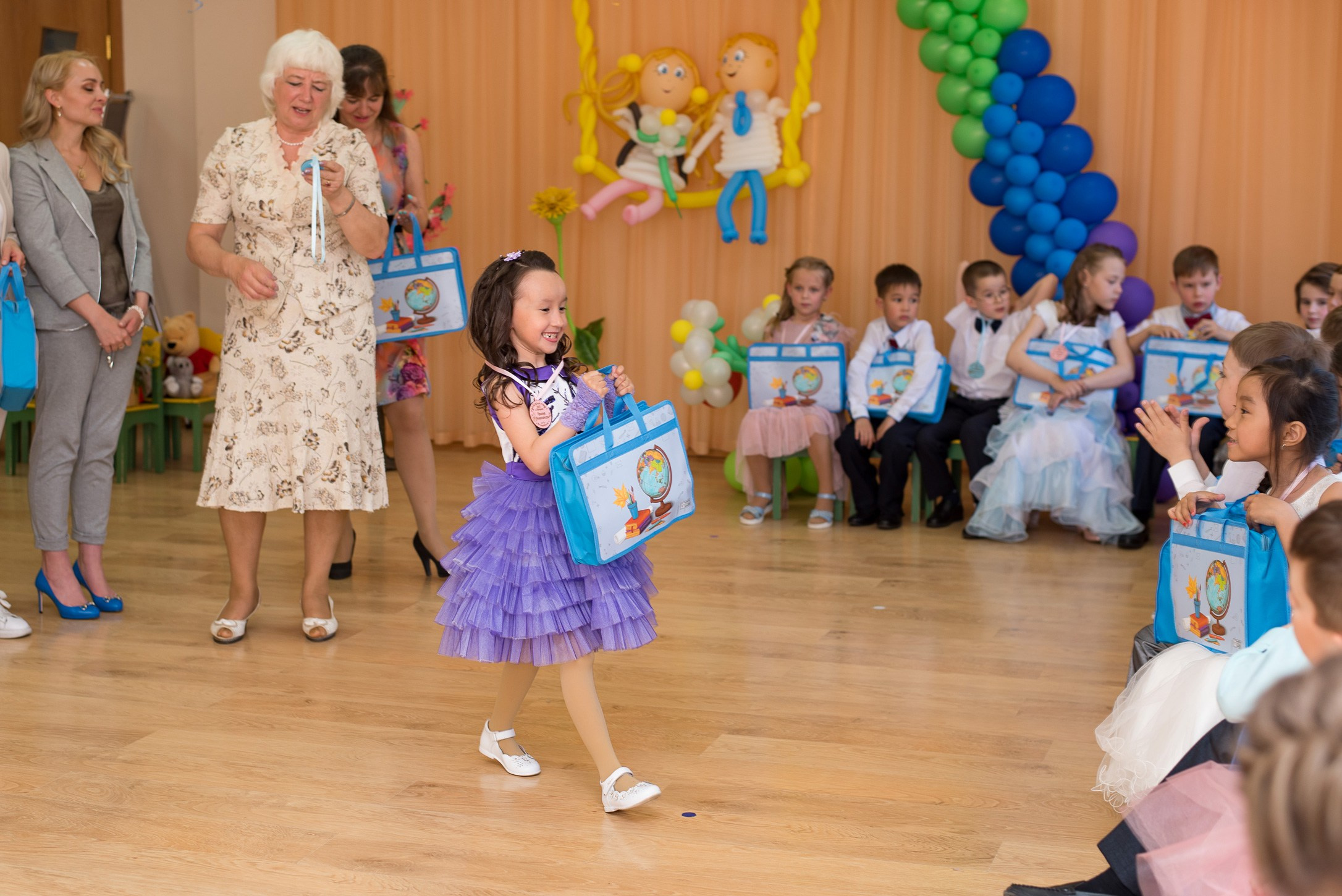 Выпускной в детском саду. Выпускные книги Анапа Новороссийск Краснодар