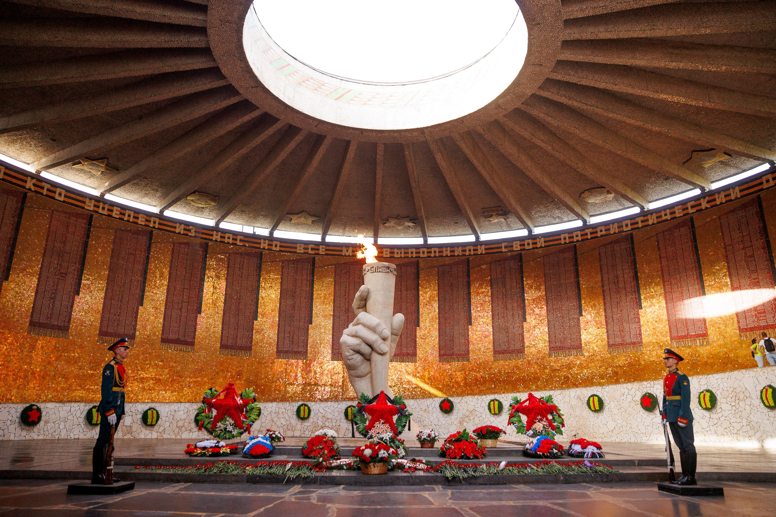 День 1. Конференция. Экскурсия по городу. Фотограф Шейдаев Эмин г. Волгоград