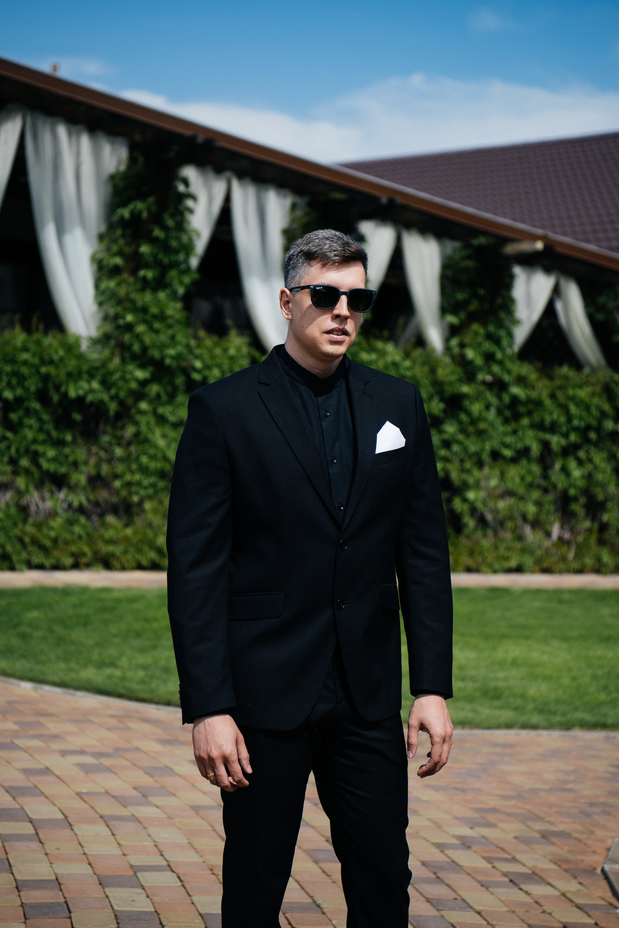 alt="Свадебная фотосессия в Барнауле. Свадебный фотограф Анна Глухова"