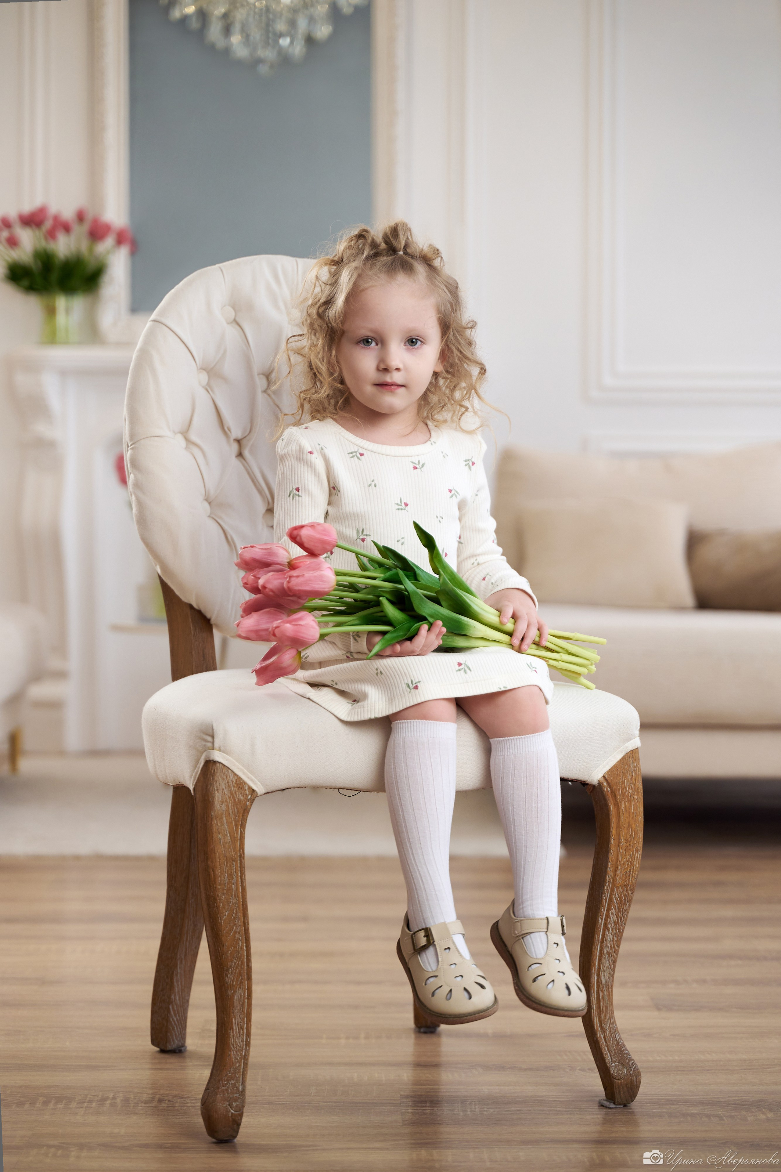 Детская фотосессия с тюльпанами. Фотограф в Ульяновске Ирина Аверьянова