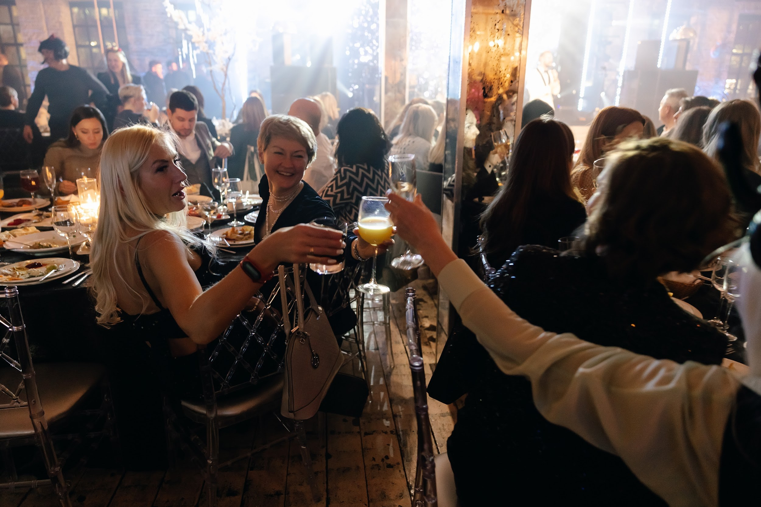 Первый клиентский банк «Сказки на ночь». Агентство по организации мероприятий