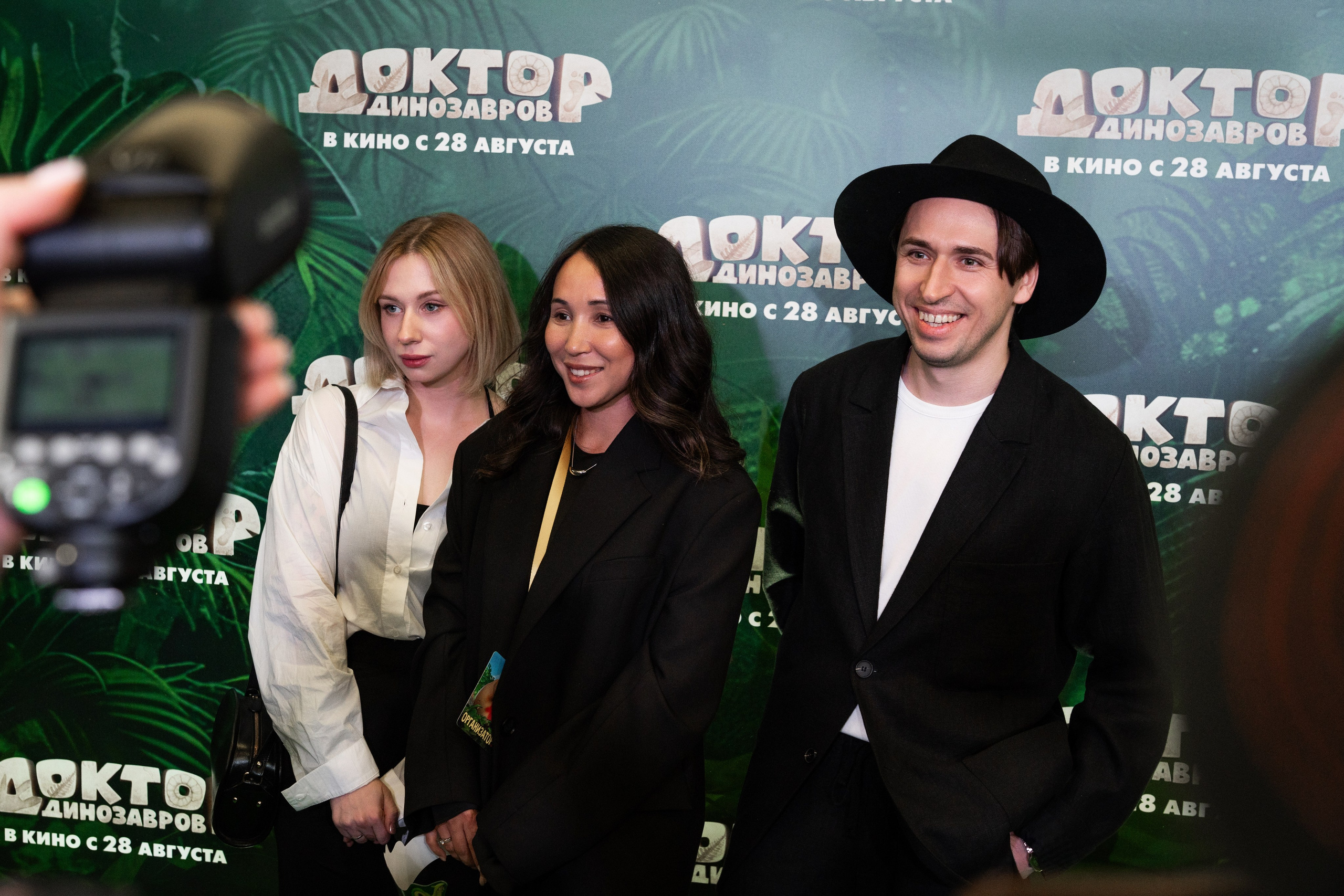 Премьера: Доктор Динозавров. Илья Варин — Фотограф Москва, Тверь