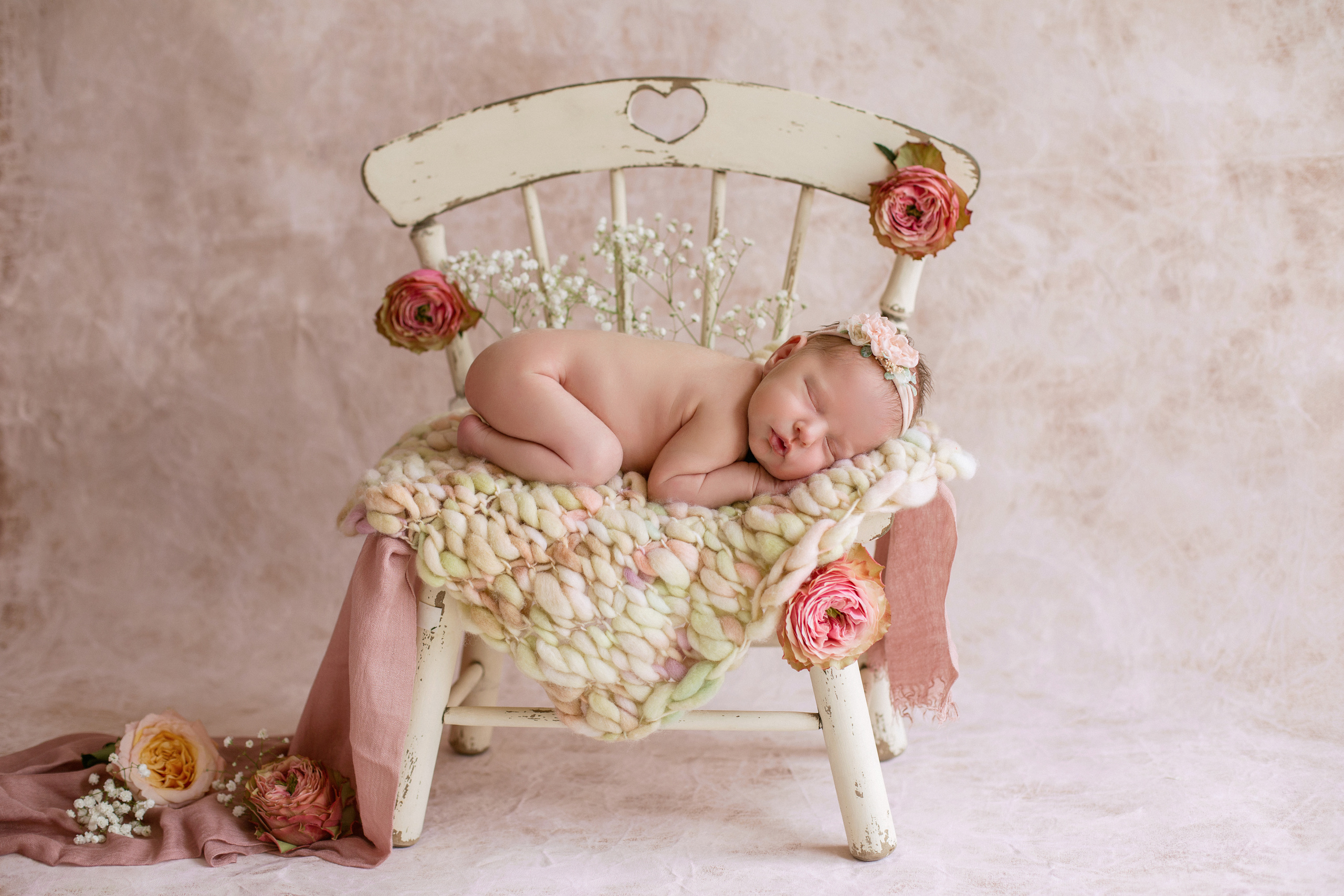 Художественная съёмка новорожденных