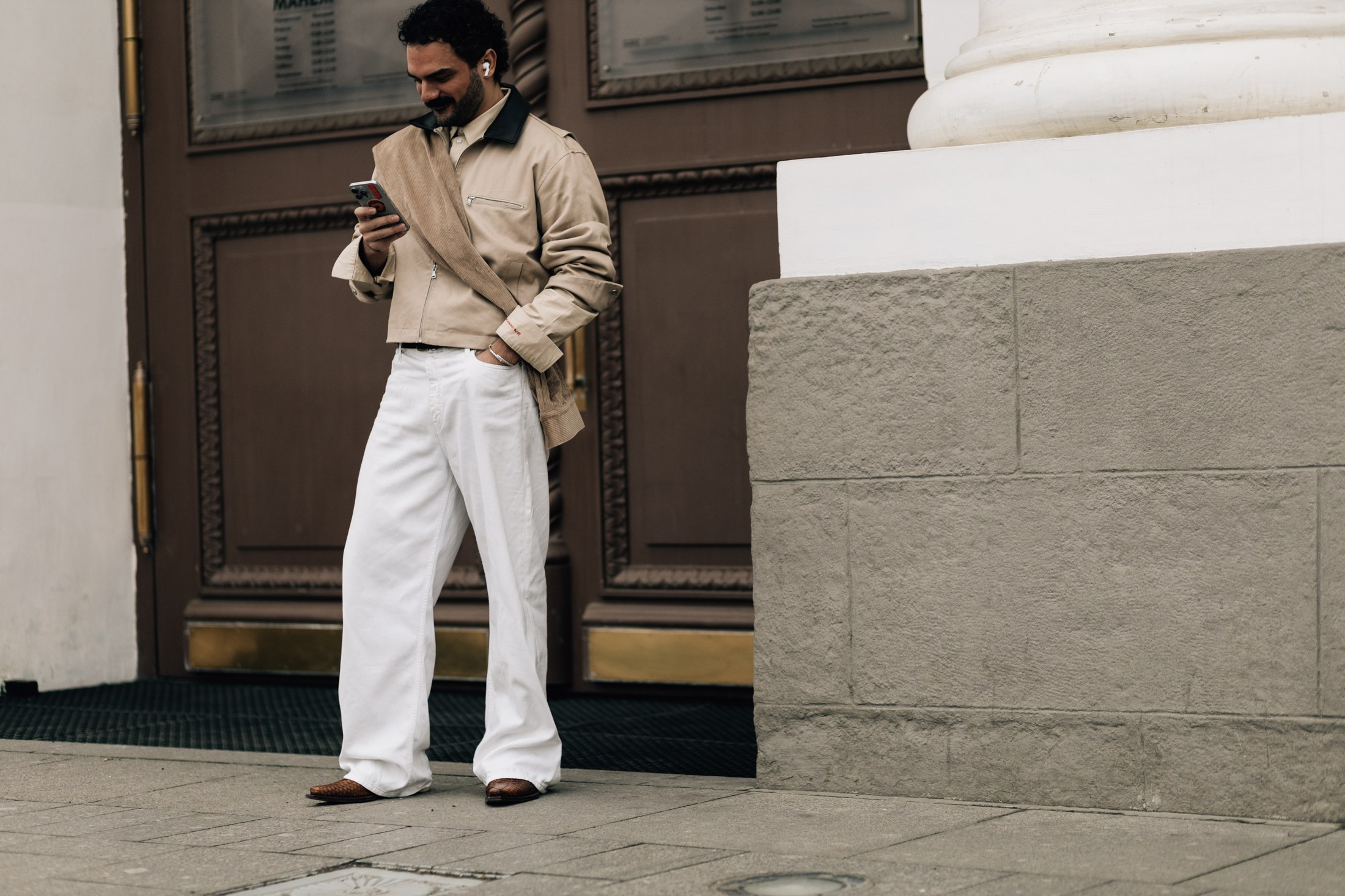 Moscow Fashion Week Streetstyle Day 1. Shami Pezhonov Photography