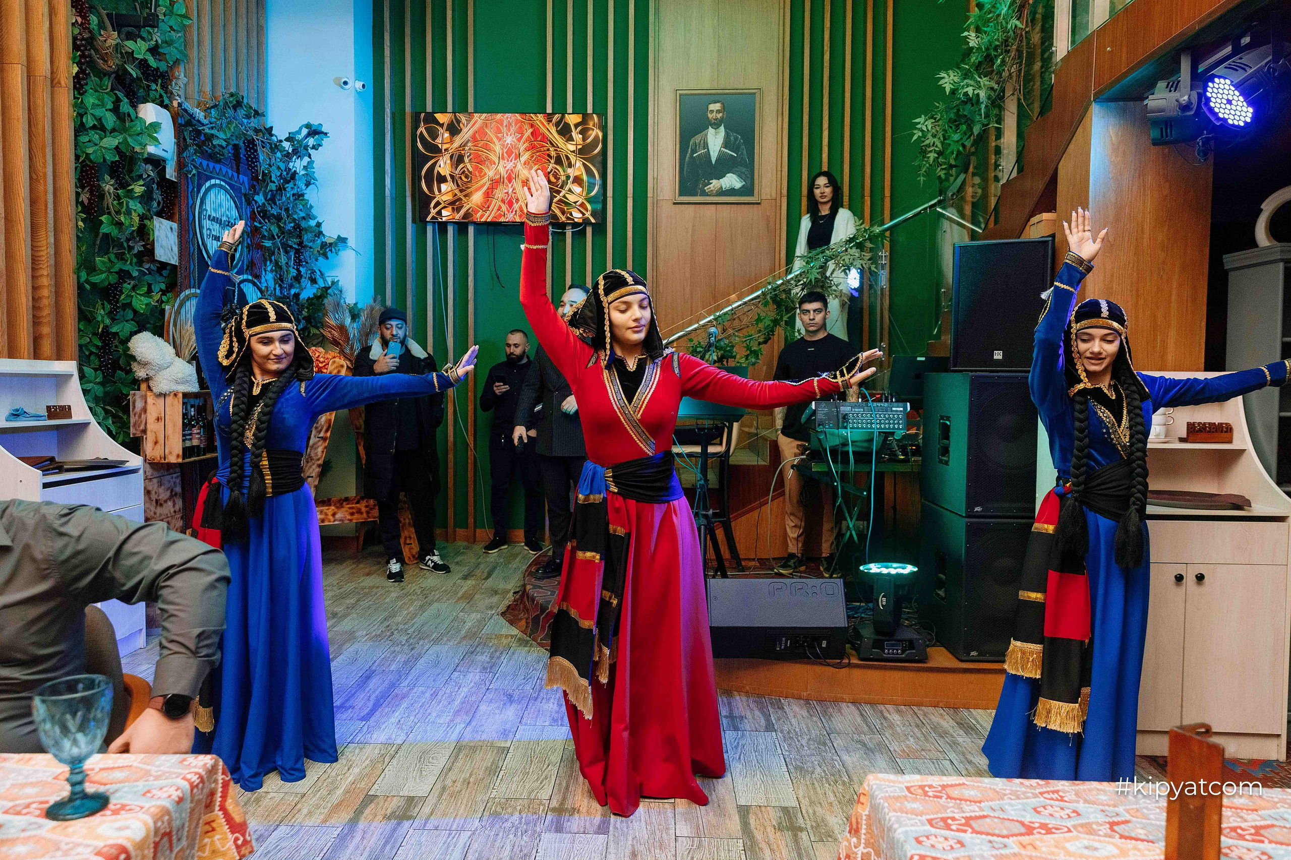 Генацвале By WOK