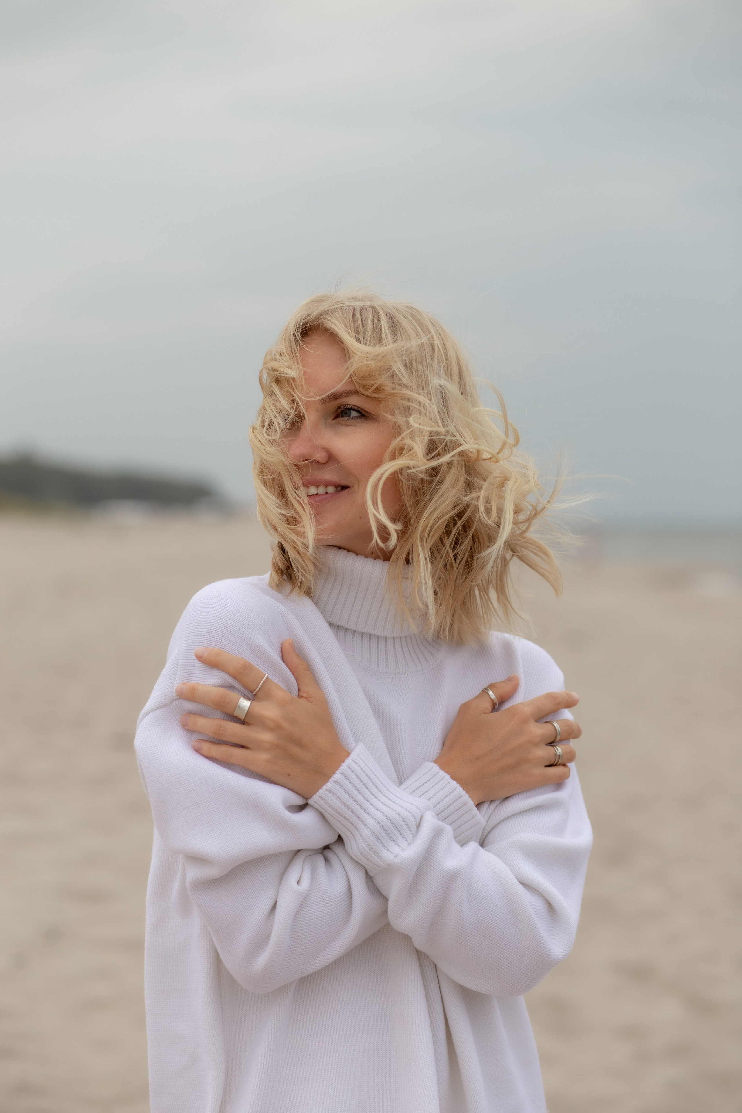 Вера в Янтарном. Перед дождем. Фотограф в Калининграде Решетникова Алина