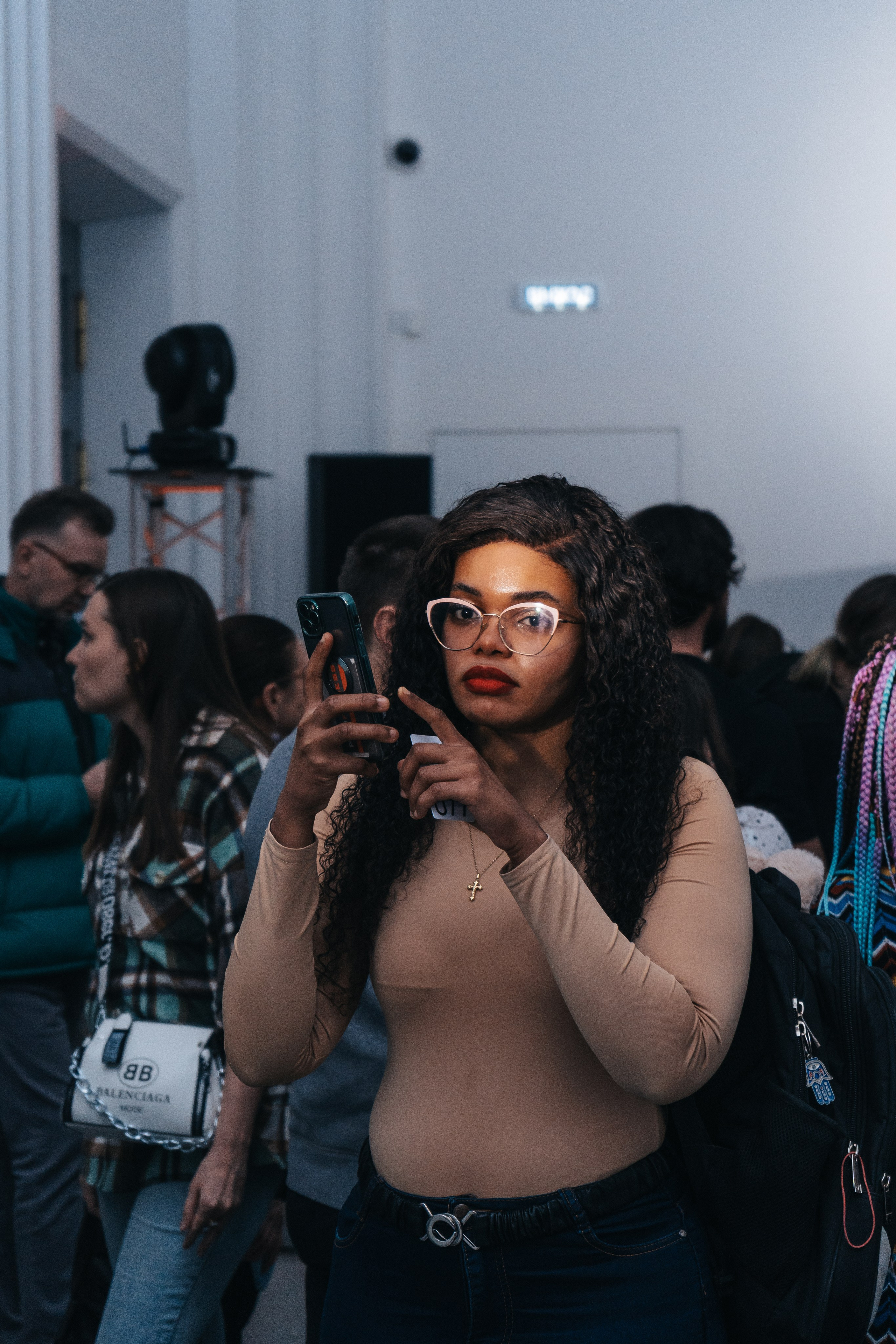 Выставка Юрия Литарова. Всё рождается. Всё продолжается. Портретный фотограф Нижний Новгород