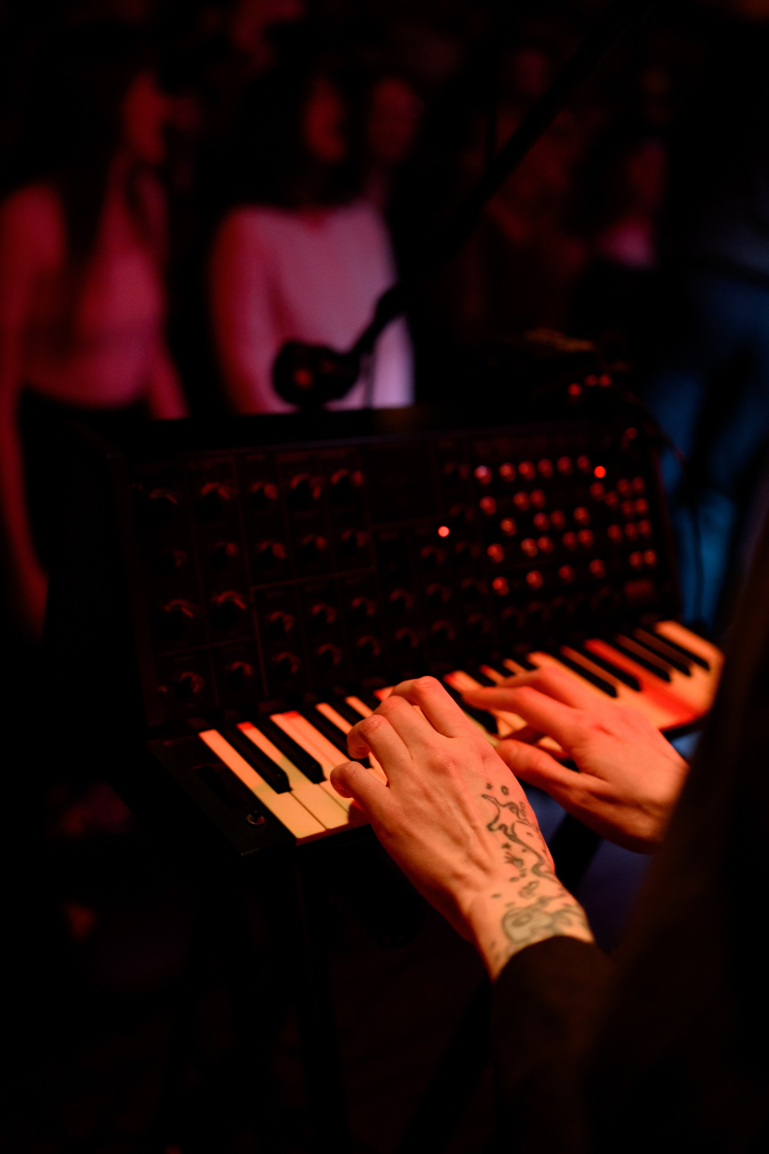 CRAFT BAR EDISON — Диктофон. Свадебный фотограф Иркутск Алексей Шульгин