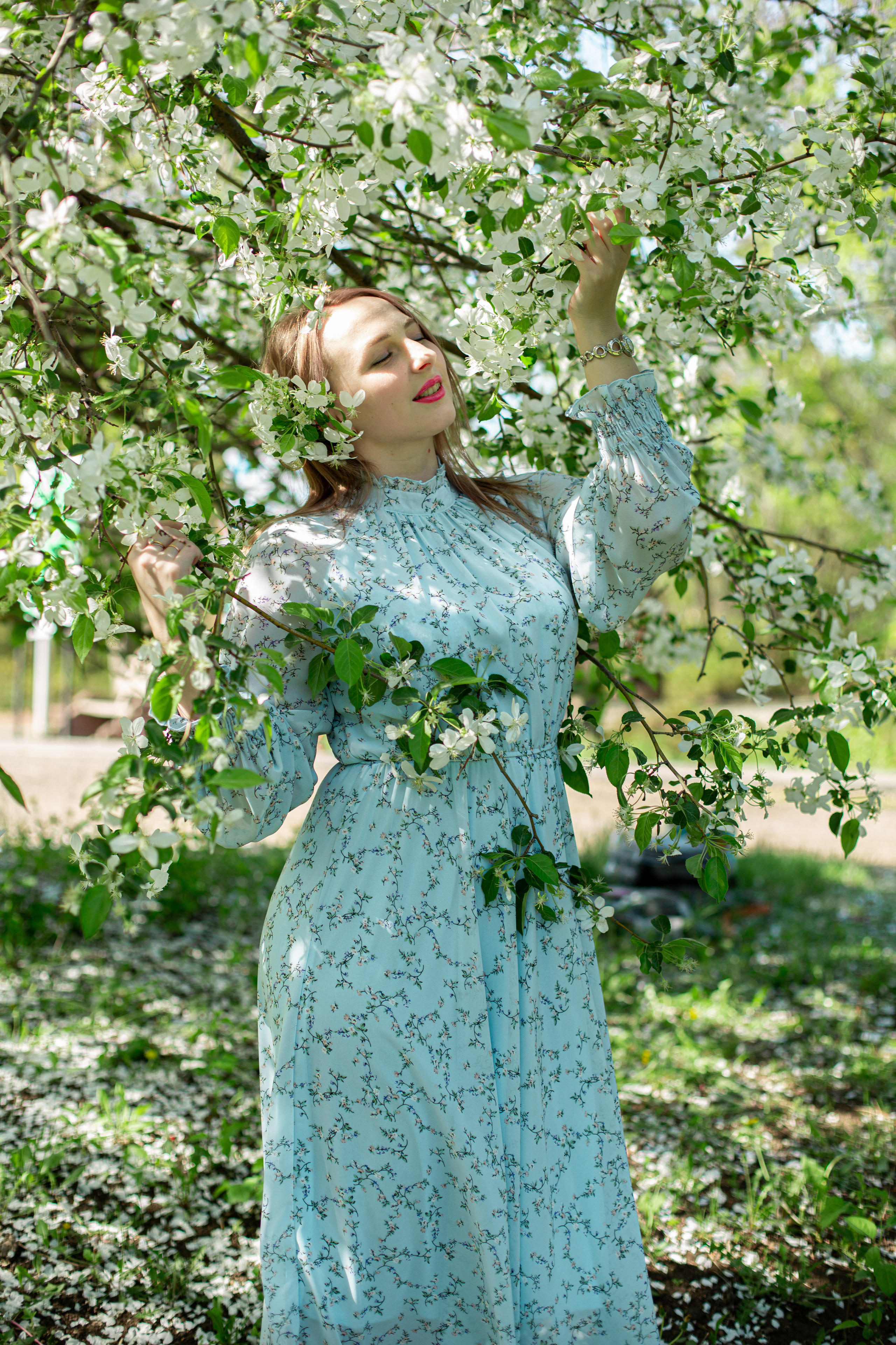 Альбом «Яблоневые сады». Ваш фотограф в Оренбурге Рощупкина Екатерина