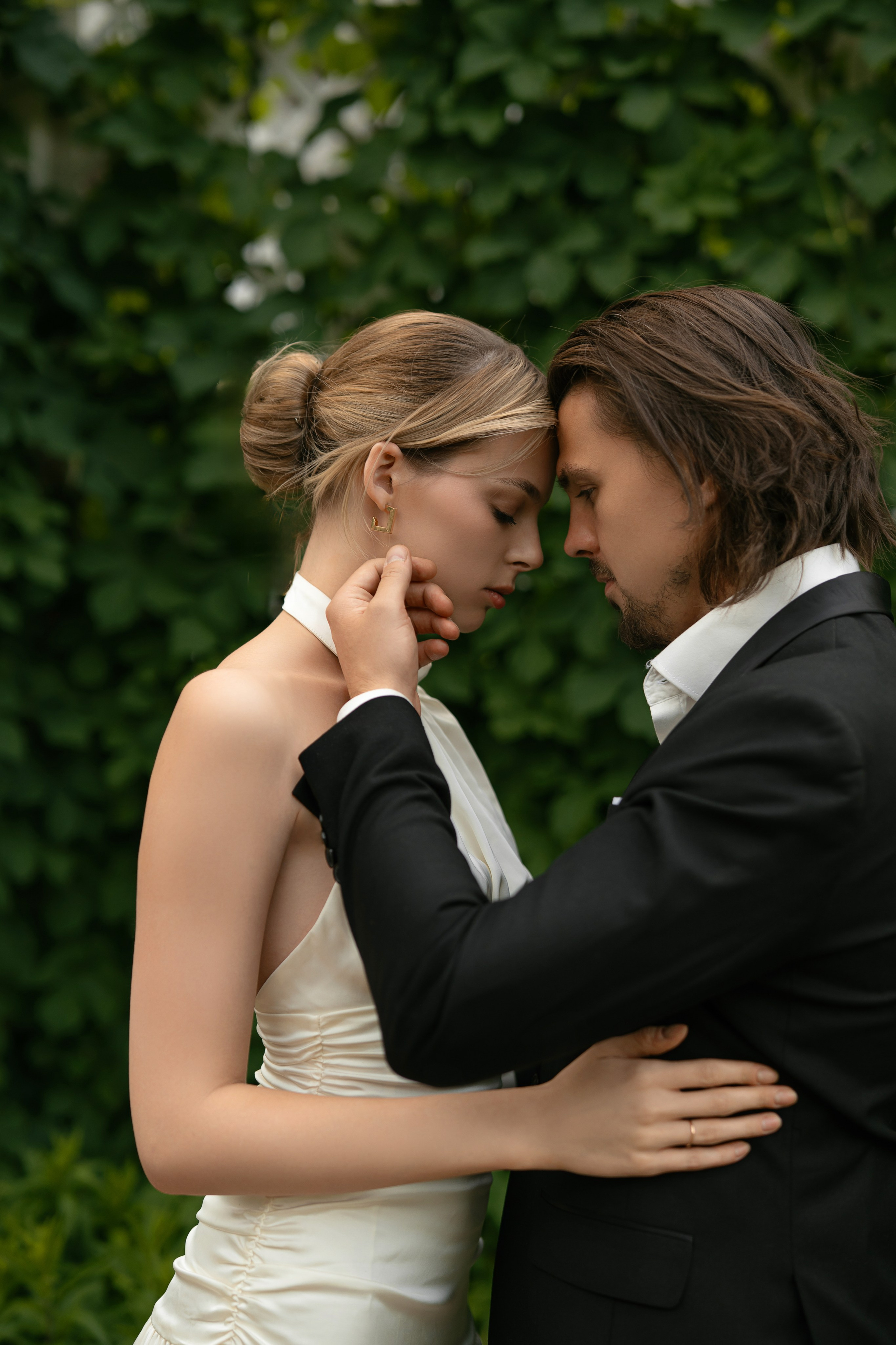 Свадебная прогулка, а парке Сокольники. Фотограф Сергиев Посад / Москва / Дмитров / Дубна