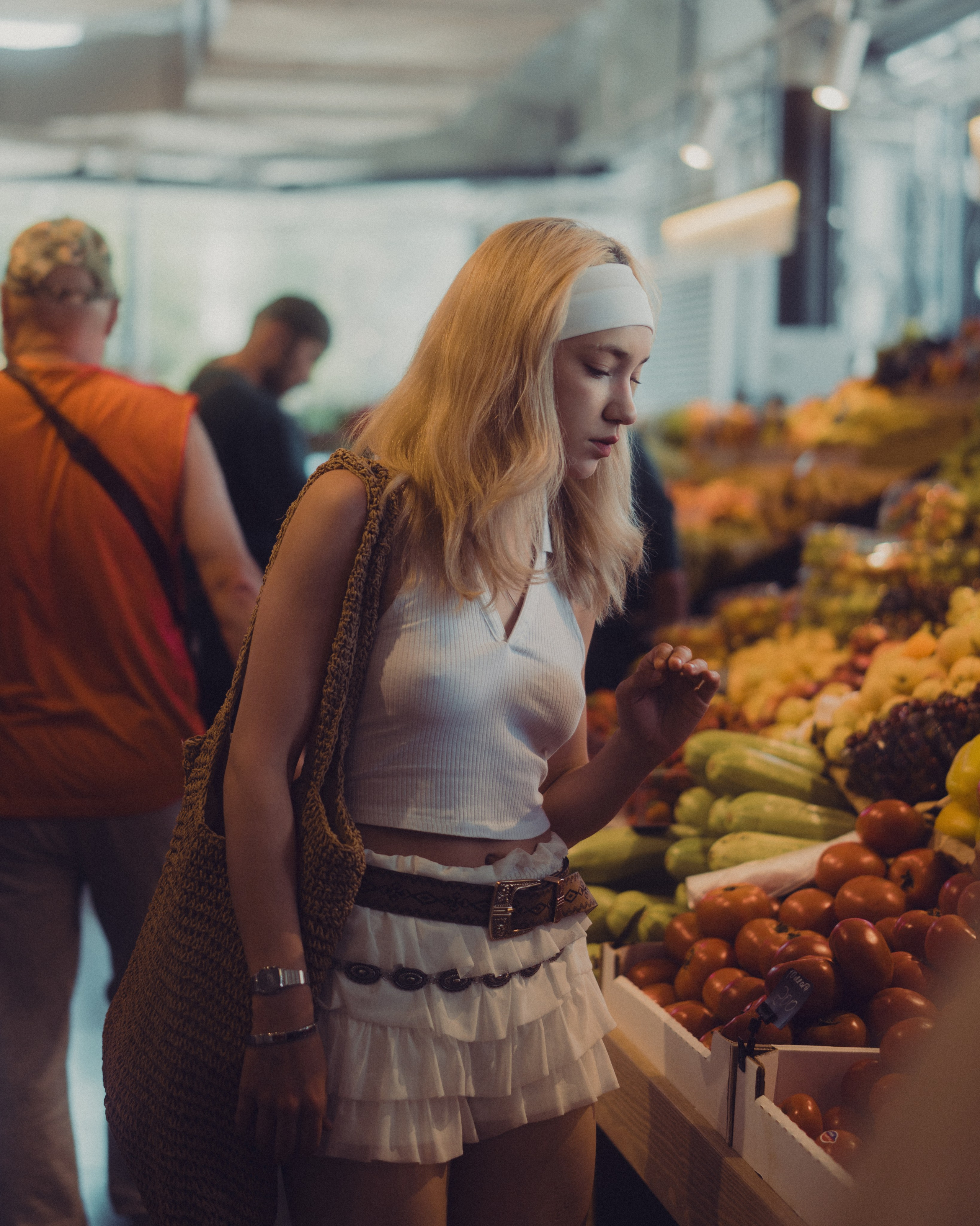 Women's street photo shoot in Kazan - Anton Avanzato