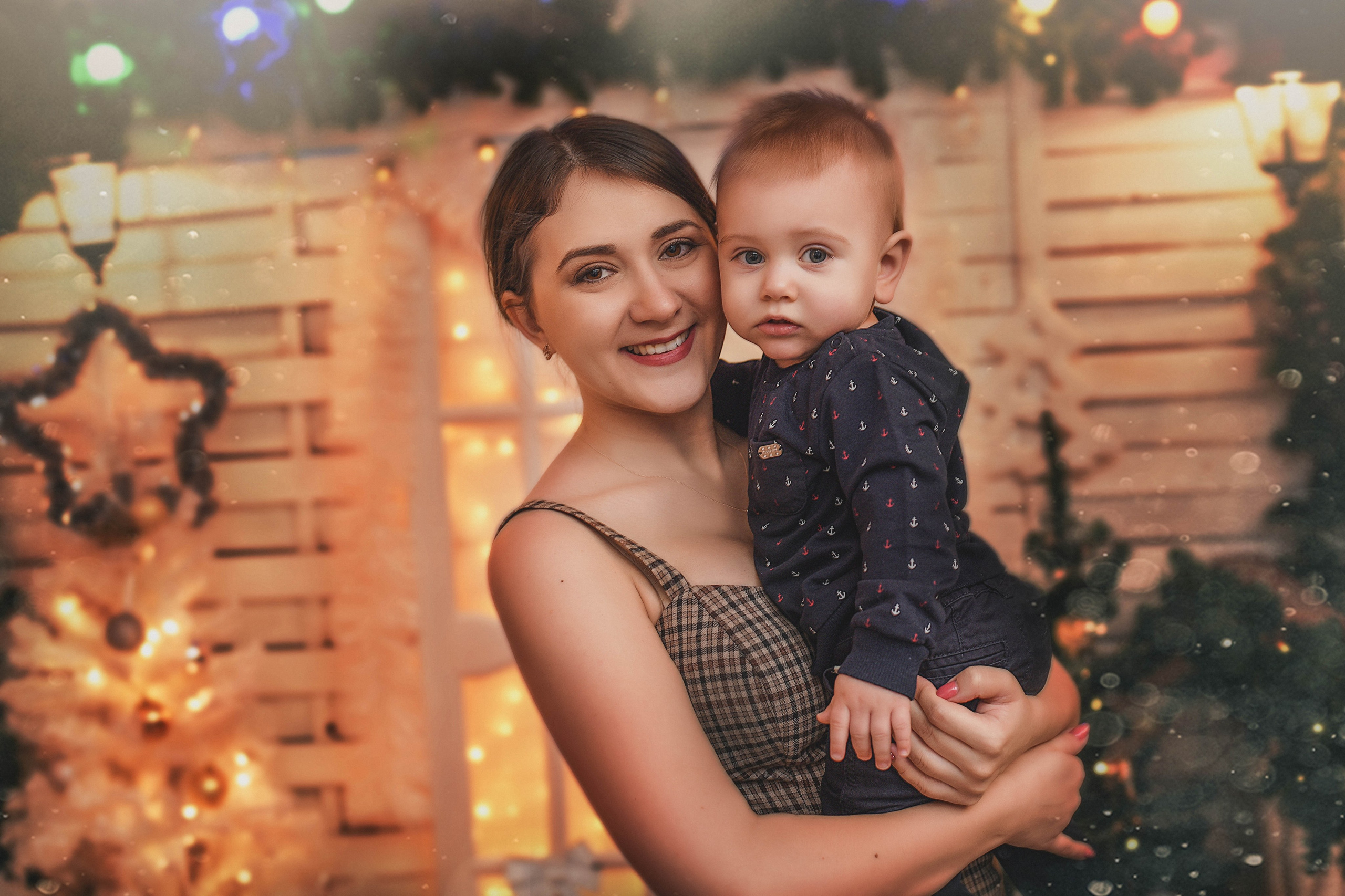 Новогодняя семейная 2. Свадебный, семейный, детский, контент фотограф в Омске Максим Ильин