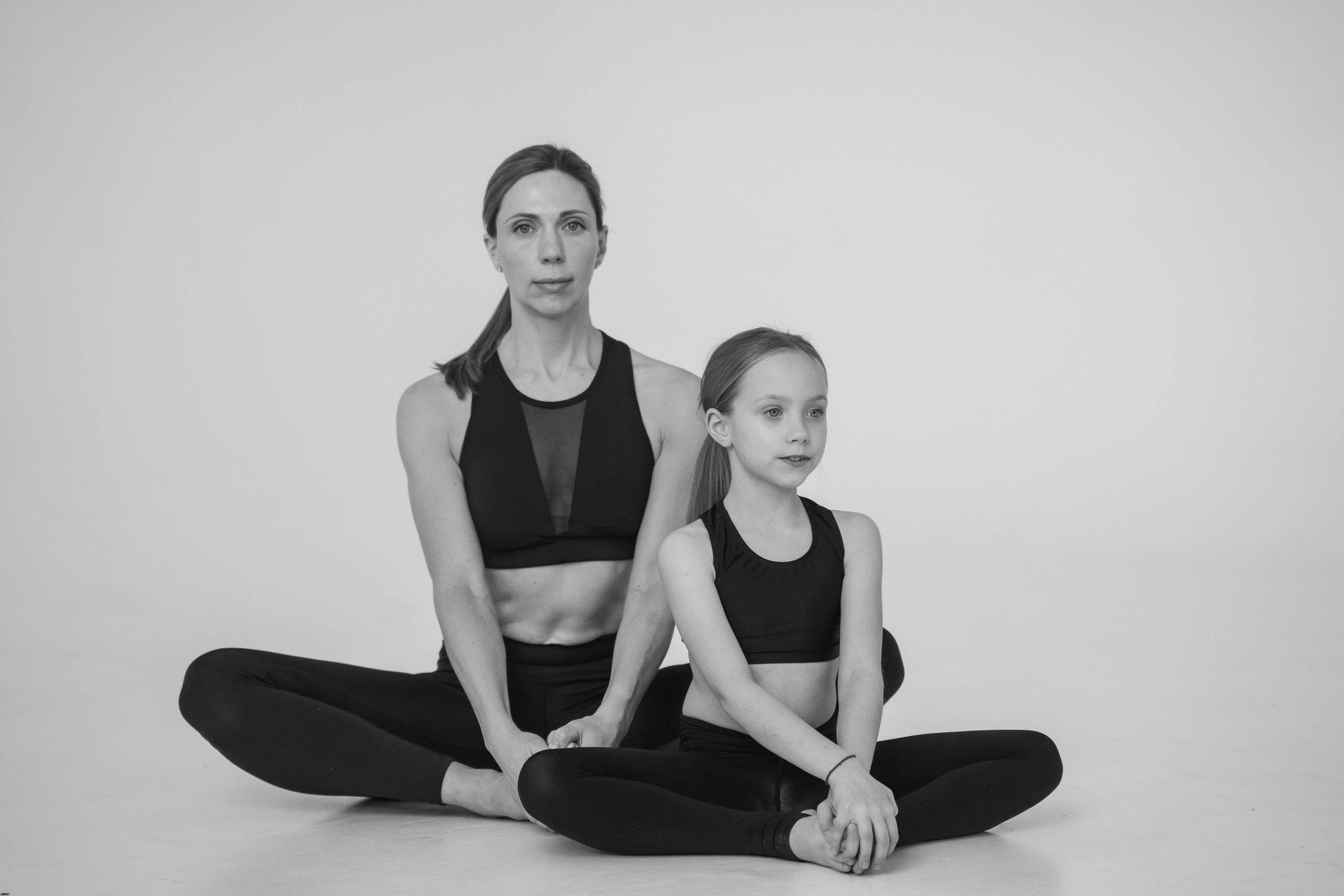 Мама и дочь. Главная