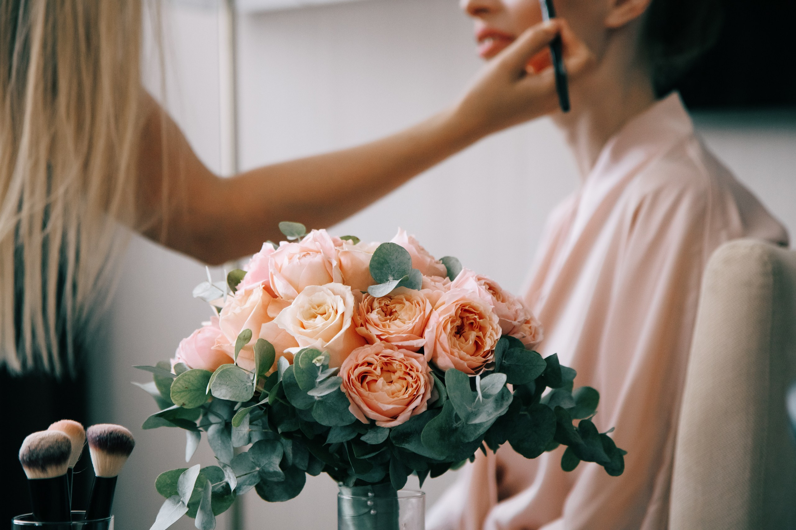 Погода была ужасная, а трамвайчик красным. Свадебный и репортажный фотограф в Новосибирске Матлак Дарья