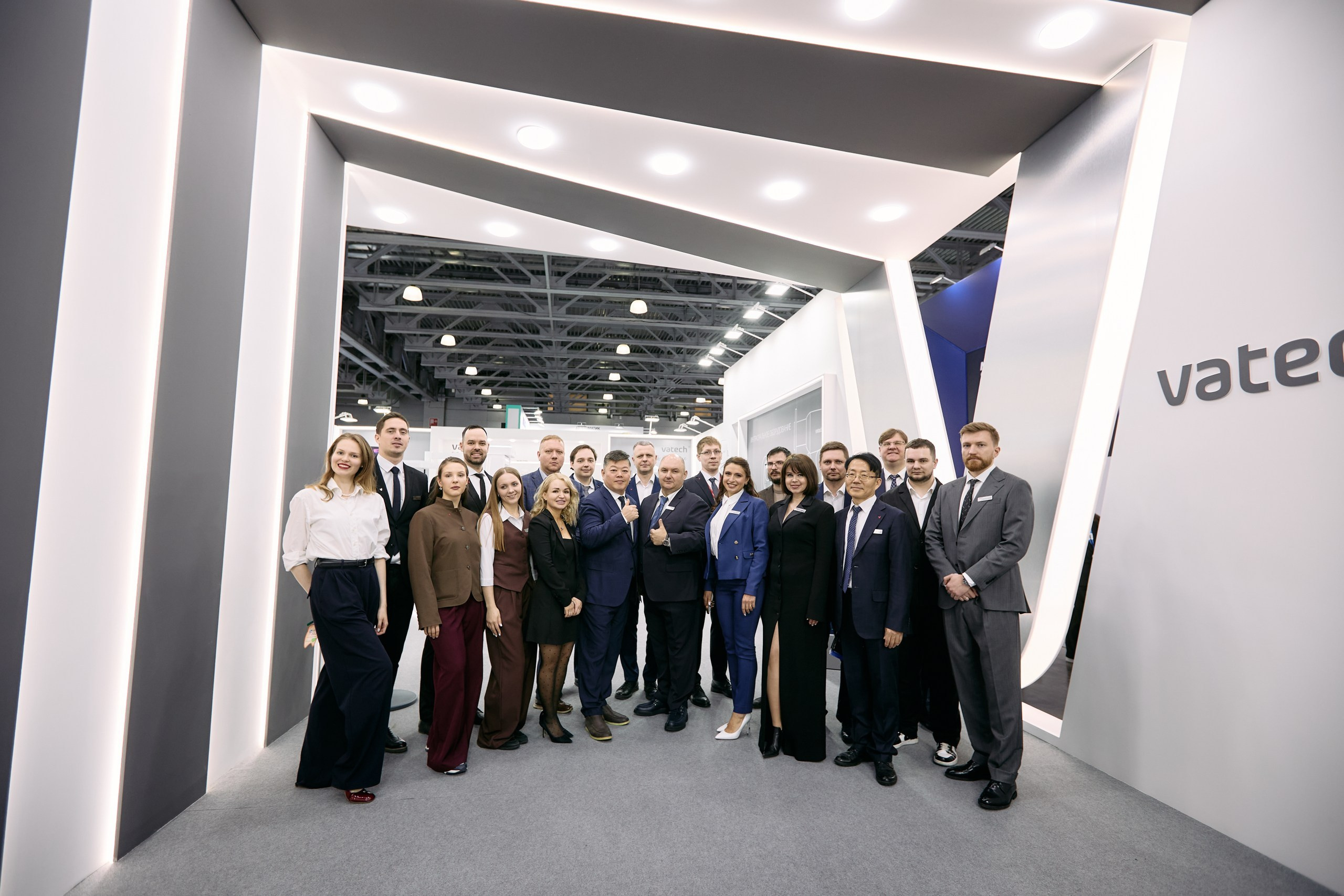 Дентал Салон 2026: Vatech. Свадебный и репортажный фотограф Дмитрий Кононенко