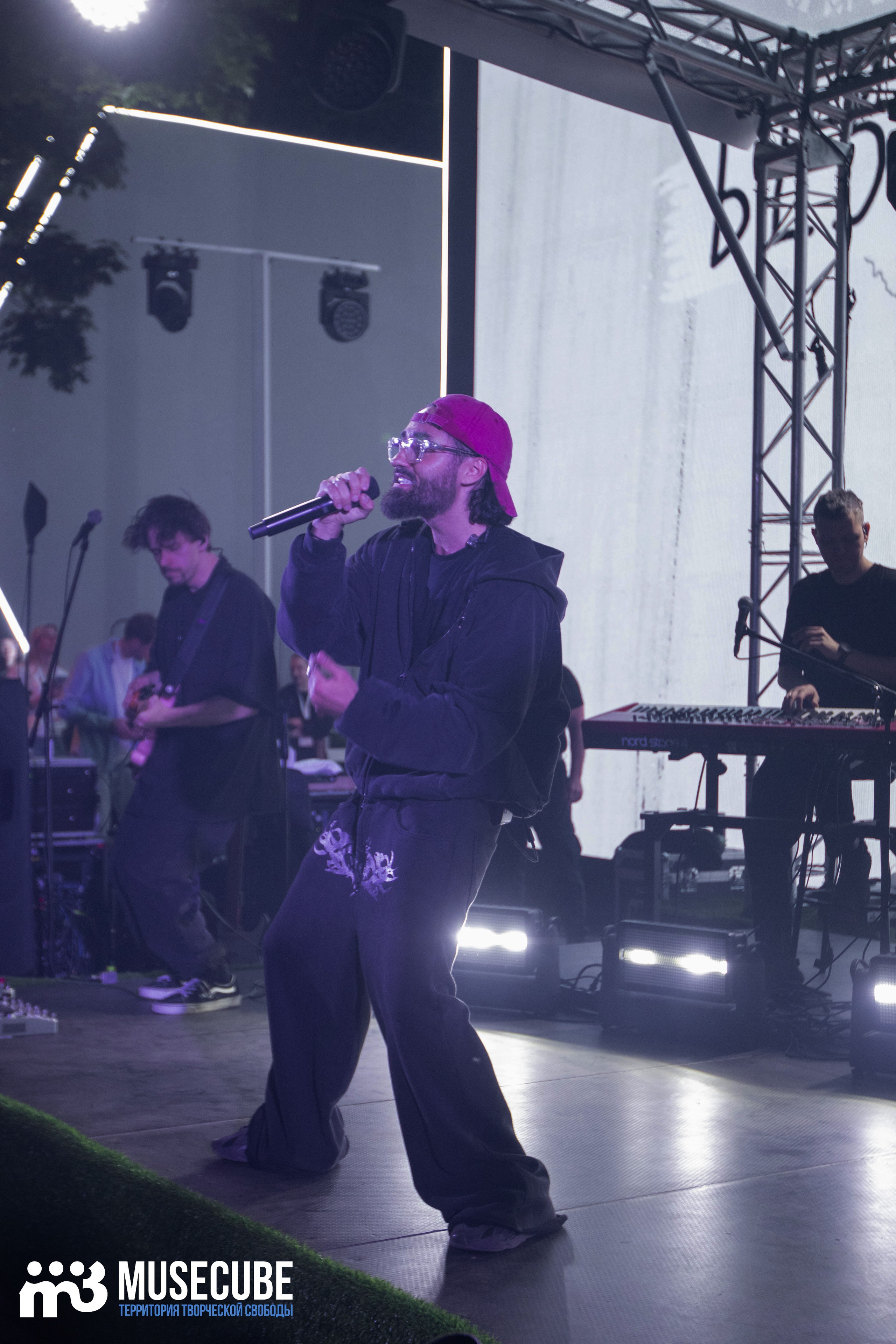 МОТ. Концертный фотограф