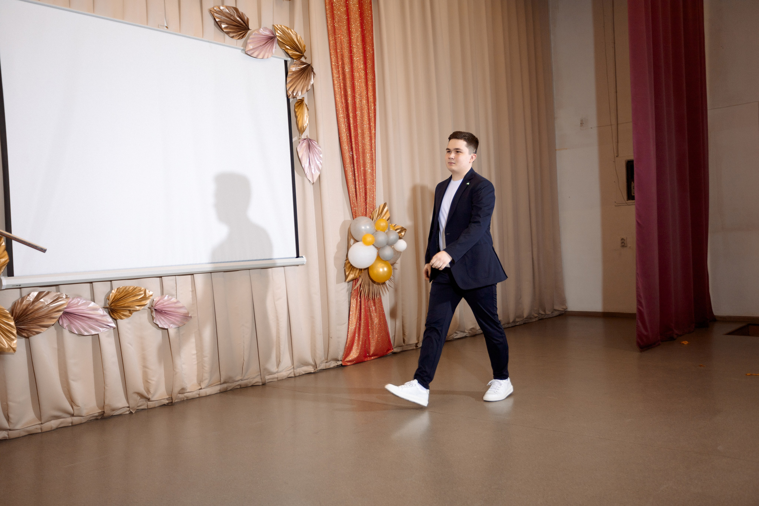 ВРУЧЕНИЕ АТТЕСТАТОВ: Пример. Все фото. Профессиональный фотограф в Ижевске Леша Петров