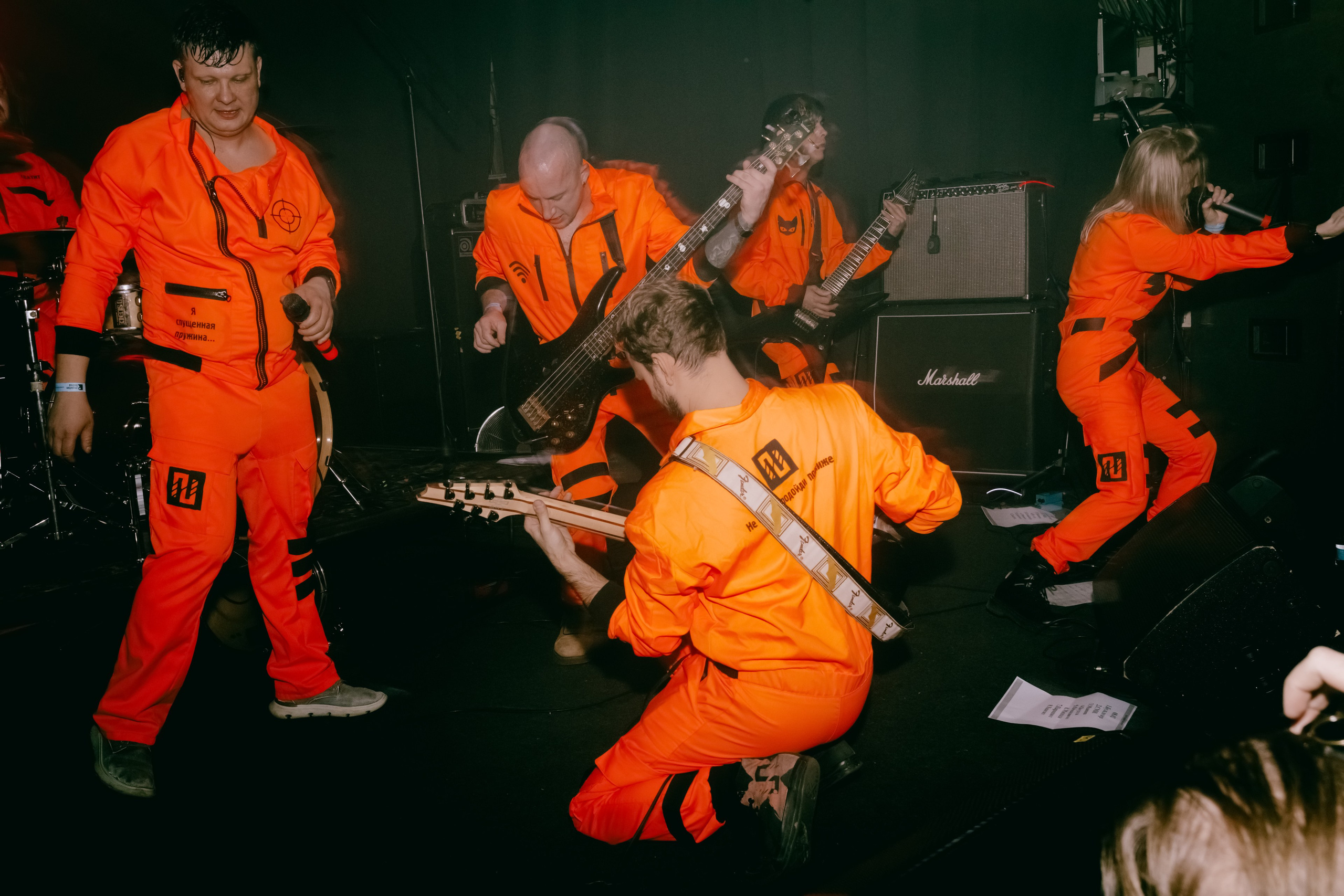 ПОСЛЕДНИЙ ПИОНЕР. Фотограф Елена Богачева (lenalena_na_na_na)