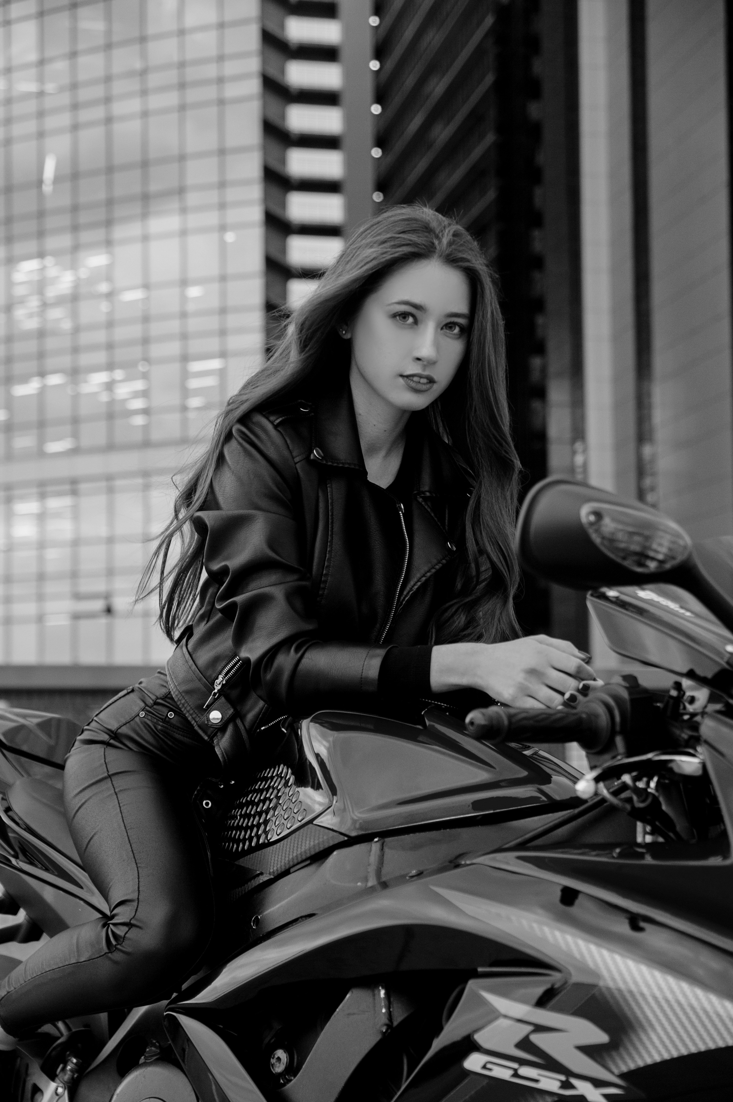 Alena in the parking. Фотограф в Красноярске